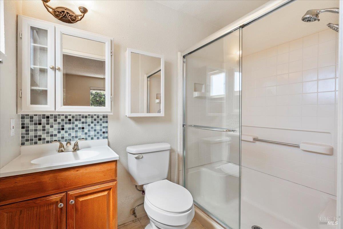 Fairfield, California, 94533, United States, 4 Bedrooms Bedrooms, ,2 BathroomsBathrooms,Residential,For Sale,1927172