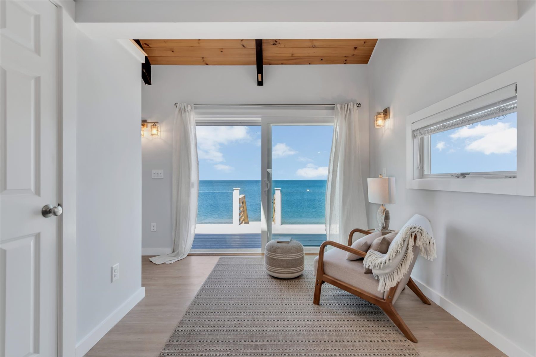  An Exceptional Waterfront Property - 物件實景