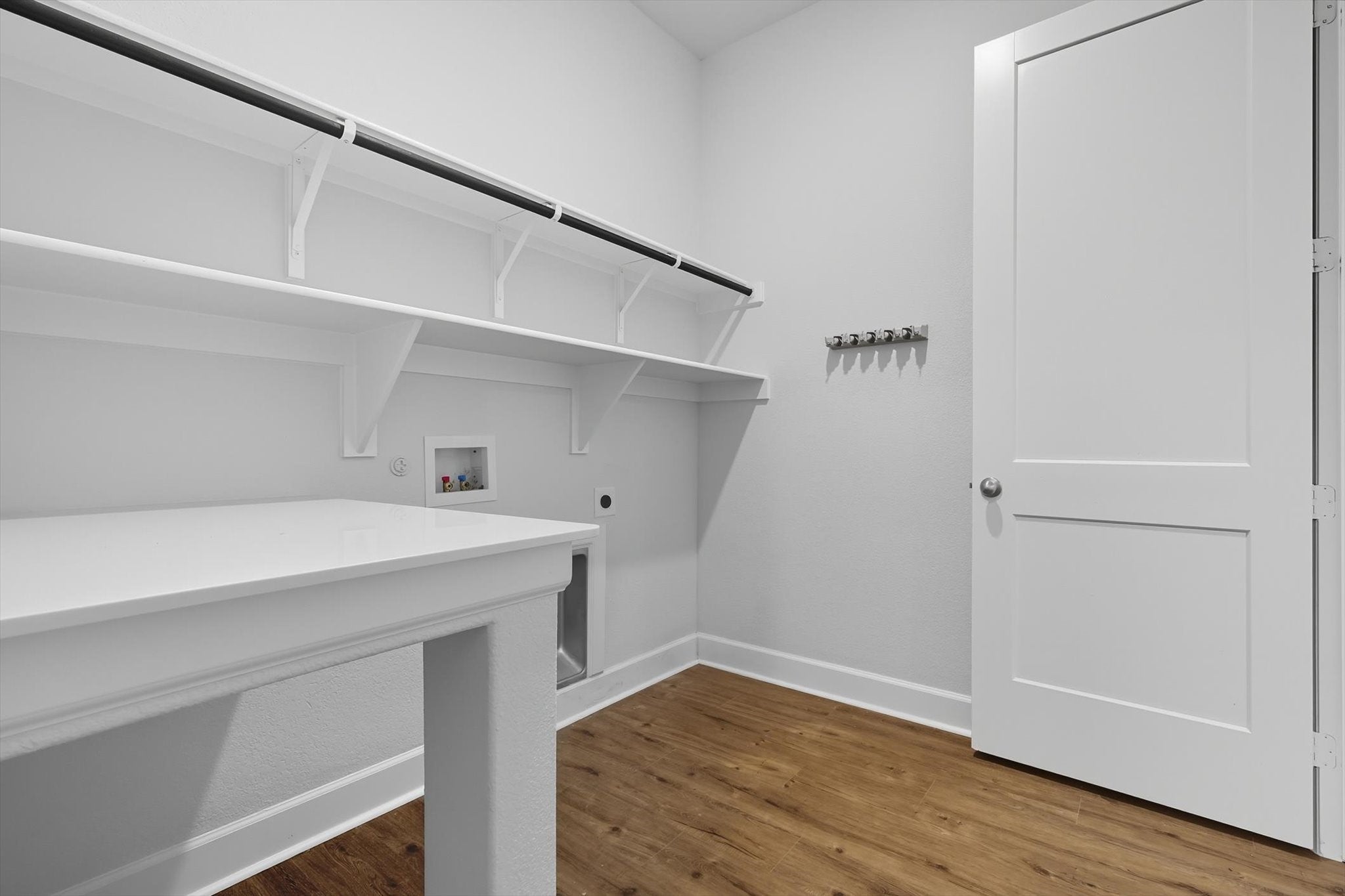 Arlington, Texas, 76005, United States, 2 Bedrooms Bedrooms, ,2 BathroomsBathrooms,Residential,For Sale,1981286