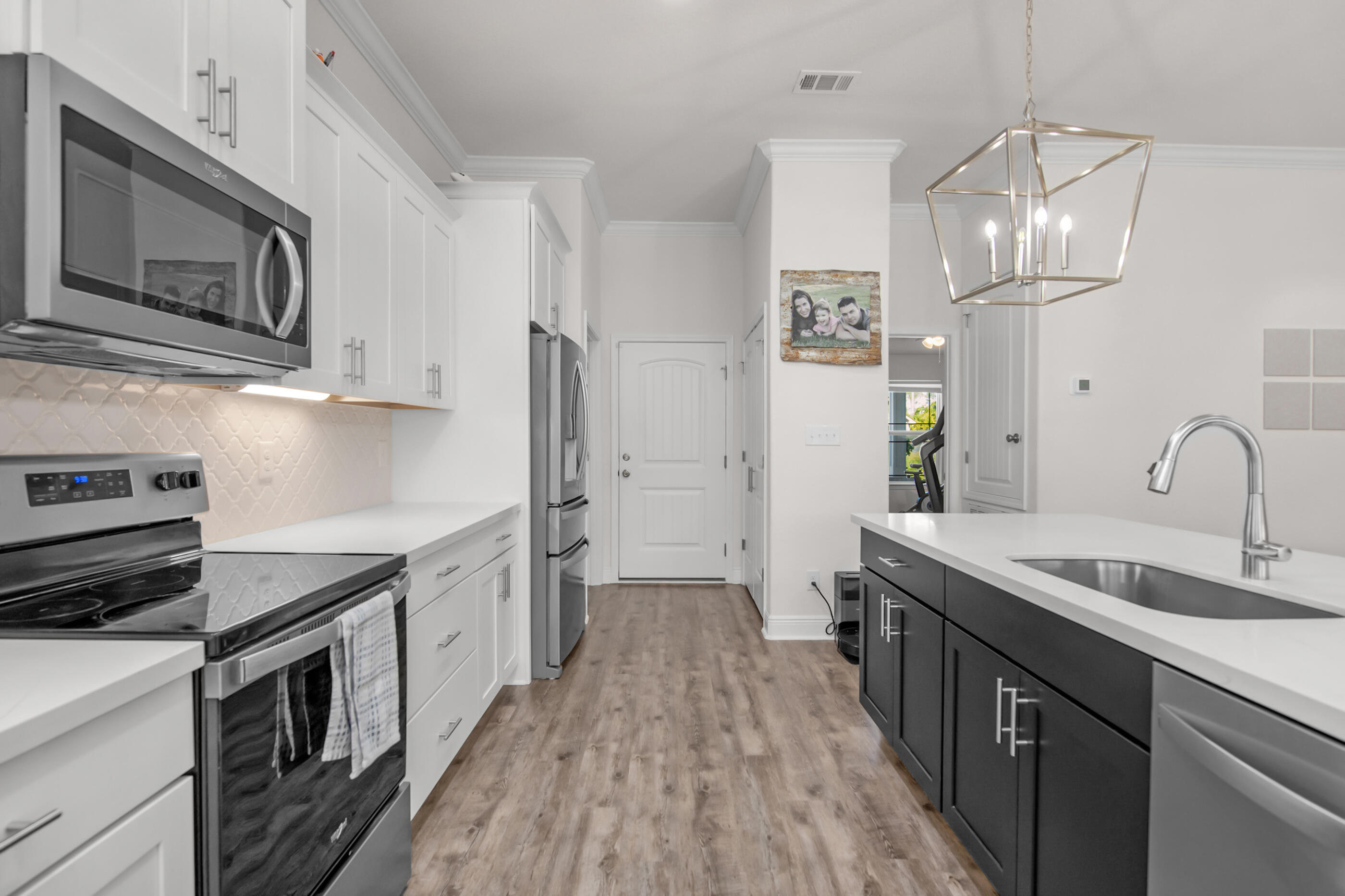 Gulf Breeze, Florida, 32563, United States, 5 Bedrooms Bedrooms, ,3 BathroomsBathrooms,Residential,For Sale,1950395