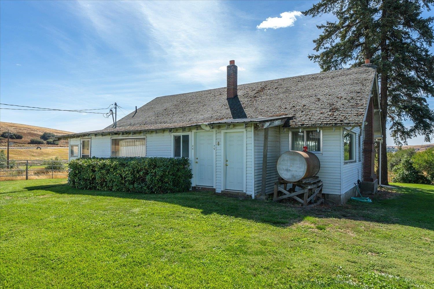 Rosalia, Washington, 99170, United States, 3 Bedrooms Bedrooms, ,2 BathroomsBathrooms,Residential,For Sale,1943009