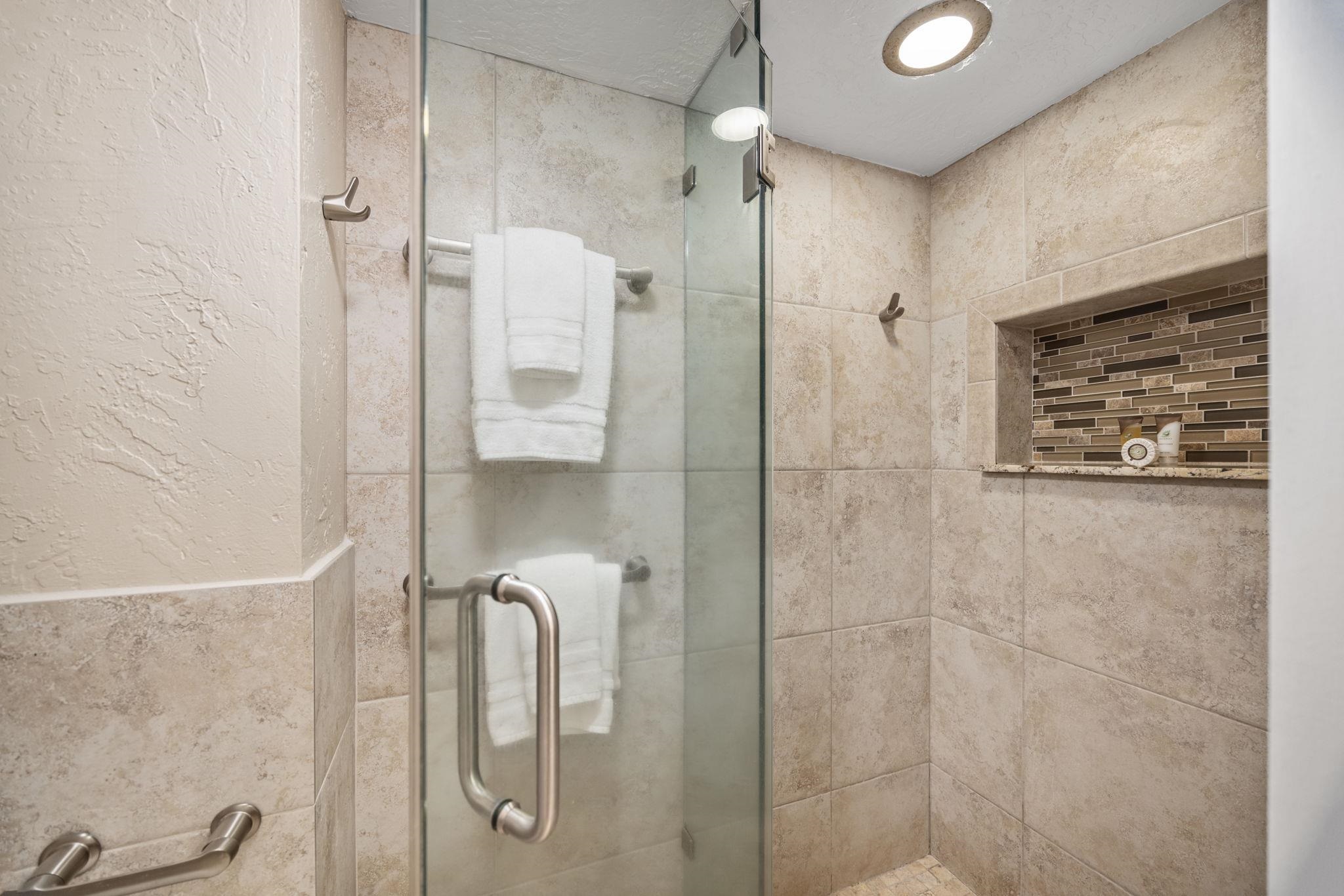 Lahaina, Hawaii, 96761, United States, 2 Bedrooms Bedrooms, ,1 BathroomBathrooms,Residential,For Sale,1848702
