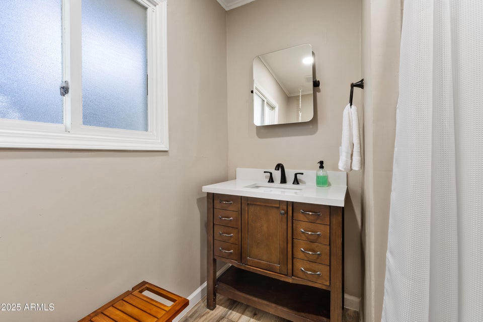 Prescott, Arizona, 86303, United States, 3 Bedrooms Bedrooms, ,2 BathroomsBathrooms,Residential,For Sale,2009226