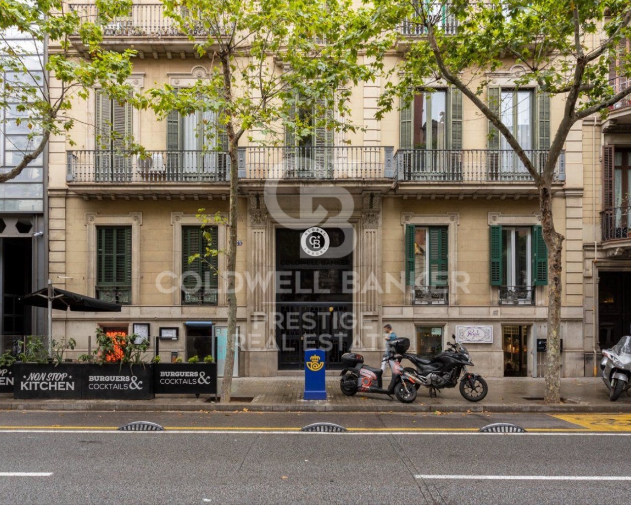Barcelona, Barcelona, Eixample, La Dreta de l'Eix, Barcelona, Catalonia, ES, 12 Bedrooms Bedrooms, ,3 BathroomsBathrooms,Residential,For Sale,Barcelona, Barcelona, Eixample, La Dreta de l'Eix,1627487
