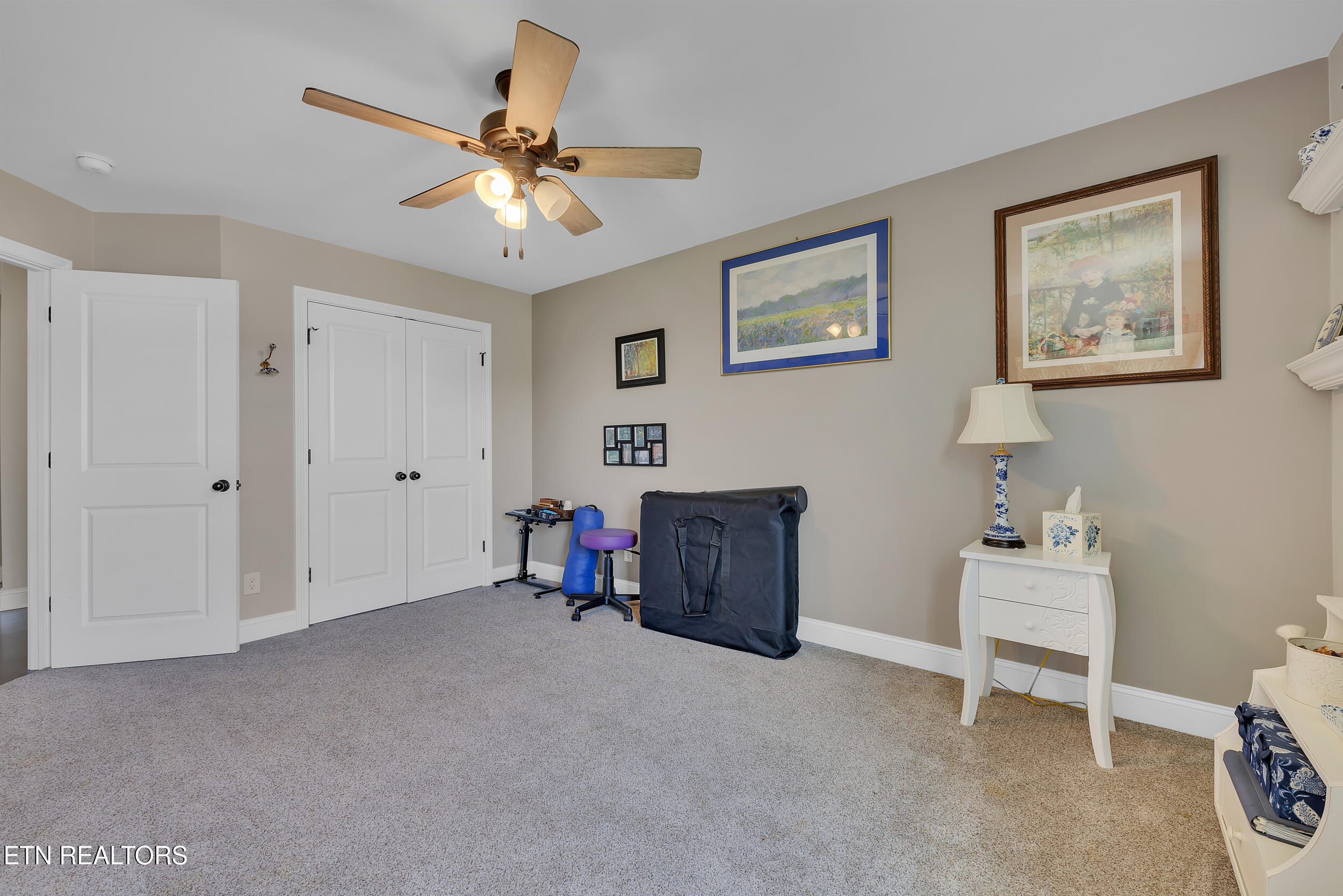 Sevierville, Tennessee, 37876, United States, 5 Bedrooms Bedrooms, ,4 BathroomsBathrooms,Residential,For Sale,1930637