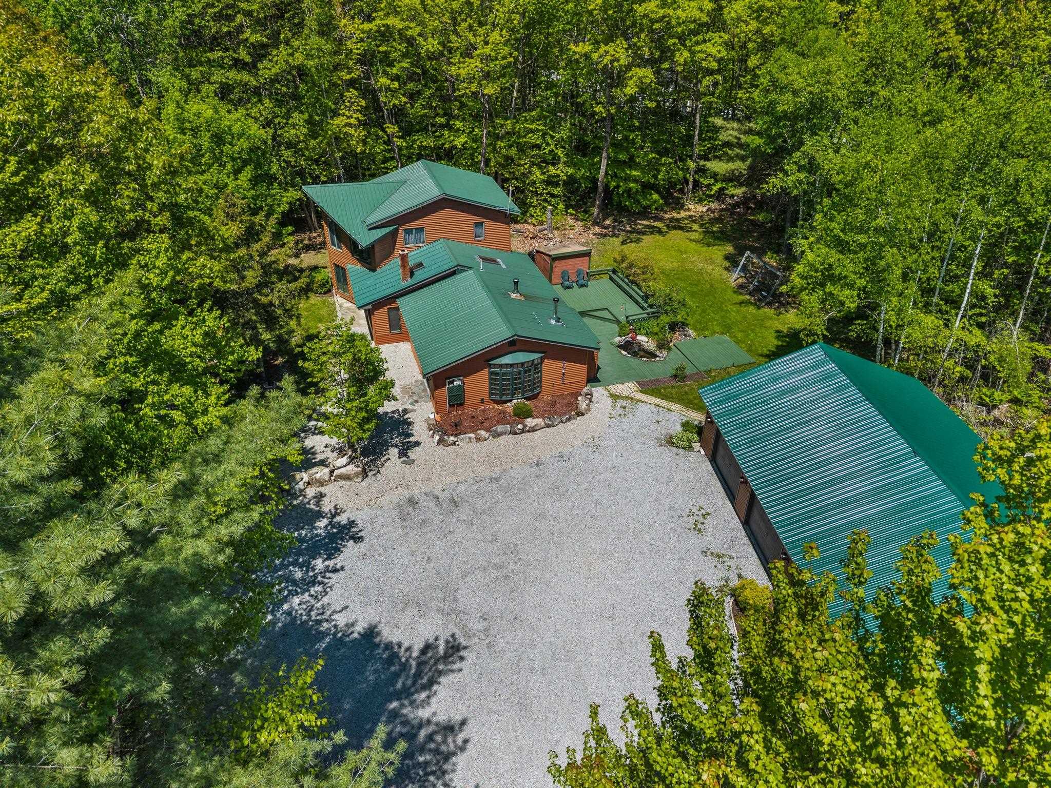 Newbury, New Hampshire, 03255, United States, 3 Bedrooms Bedrooms, ,2 BathroomsBathrooms,Residential,For Sale,1847258