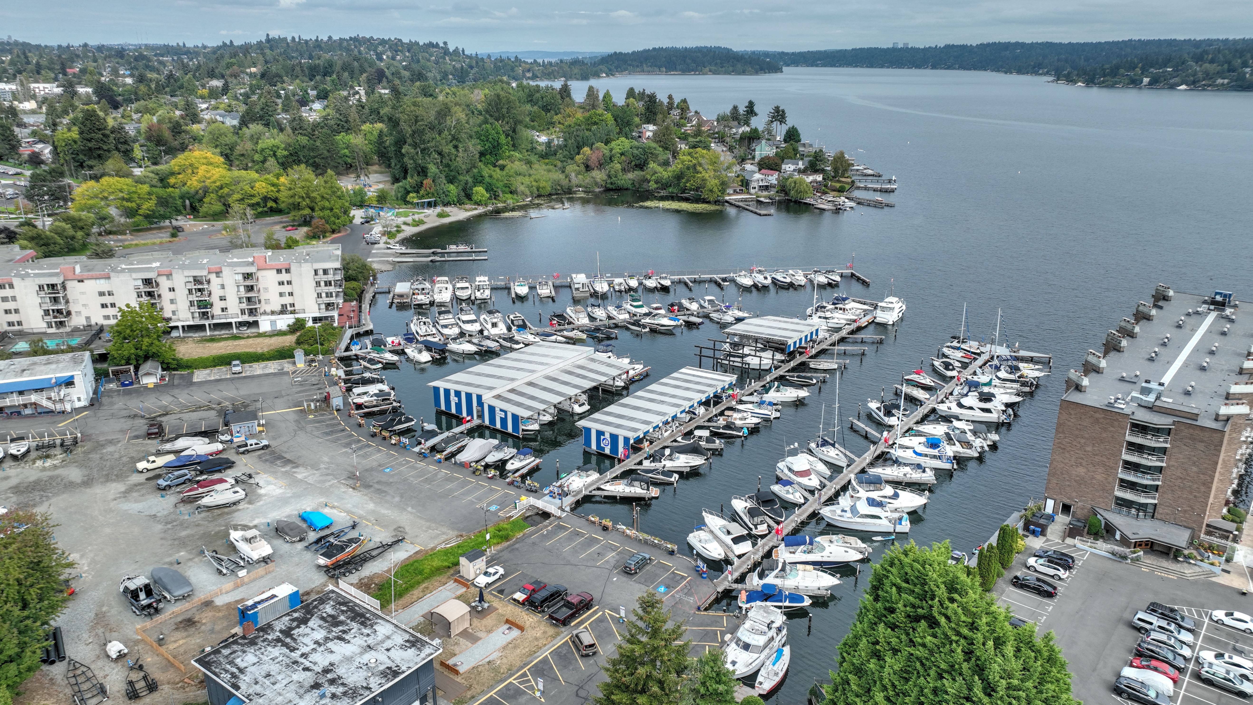  9050 Seward Park Ave S Unit #70, Seattle, WA 98118 - 物件實景