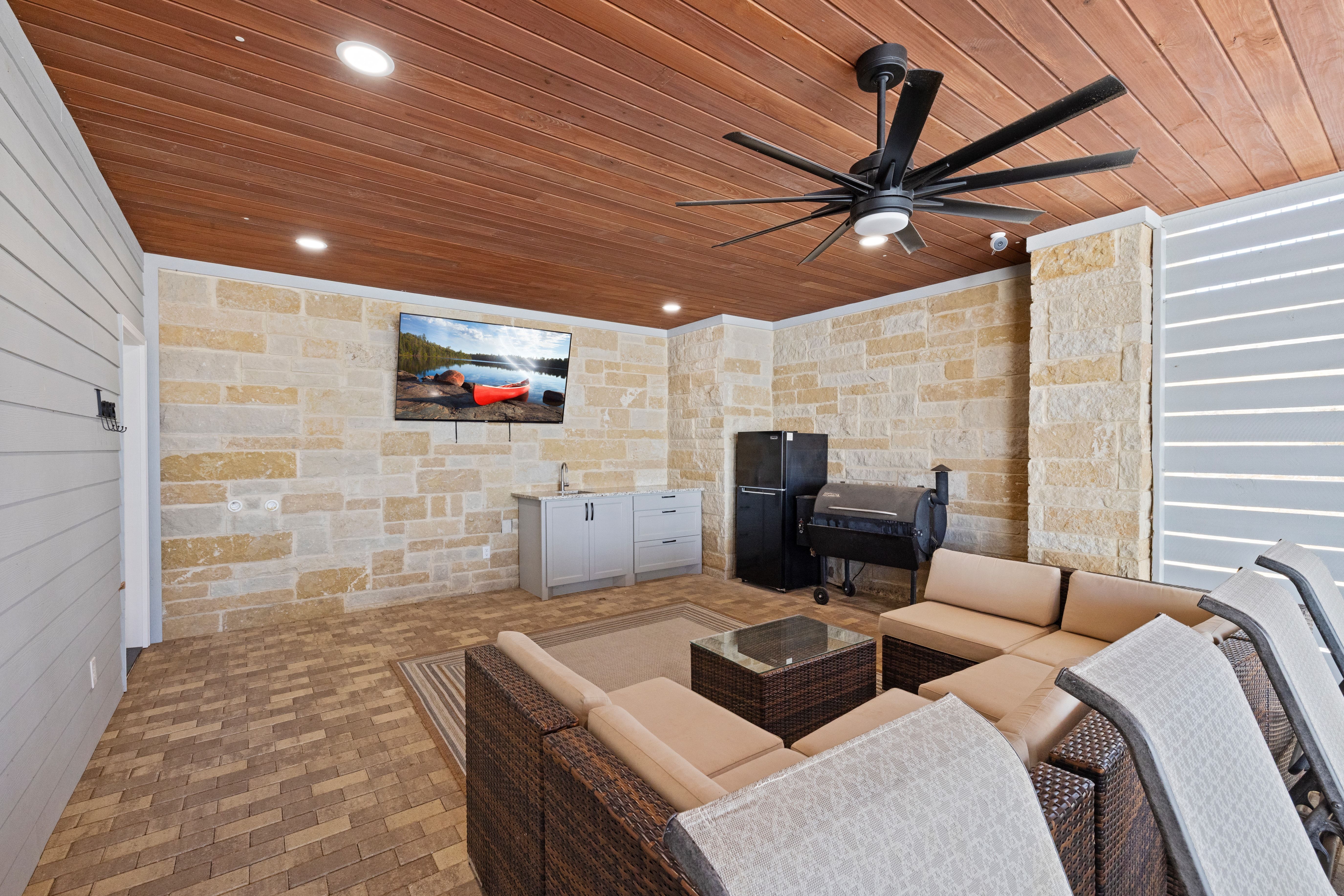  Indulge in the Art of Lake Living - 物件實景