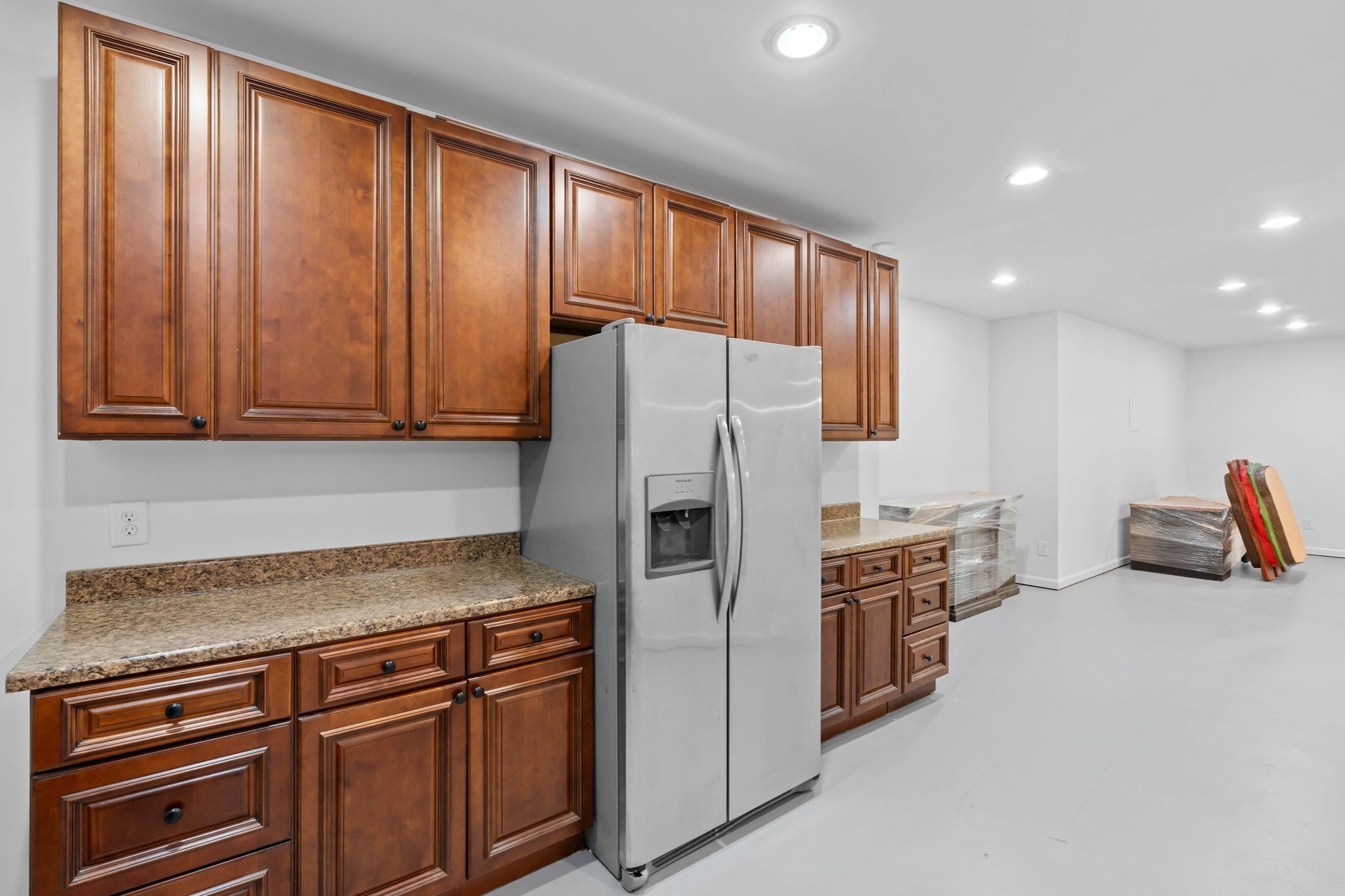 Brentwood, Tennessee, 37027, United States, 4 Bedrooms Bedrooms, ,6 BathroomsBathrooms,Residential,For Sale,1987820