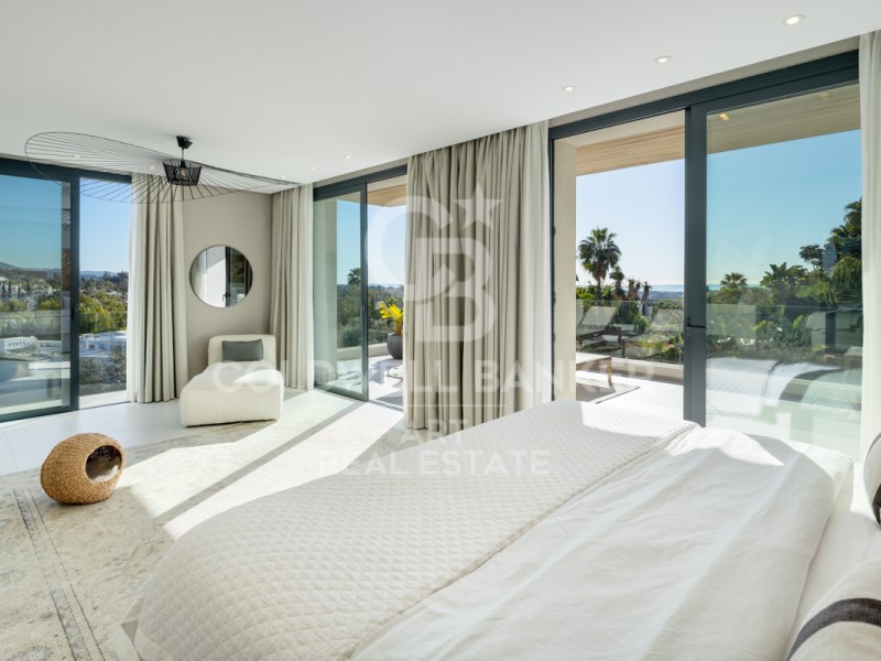 Marbella, Andalusia, ES, 5 Bedrooms Bedrooms, ,5 BathroomsBathrooms,Residential,For Sale,1766587