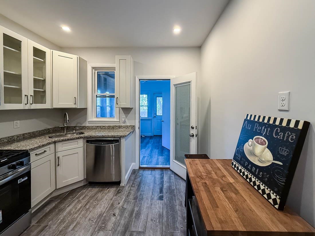 Jersey City, New Jersey, 07304, United States, 4 Bedrooms Bedrooms, ,2 BathroomsBathrooms,Residential,For Sale,1989150