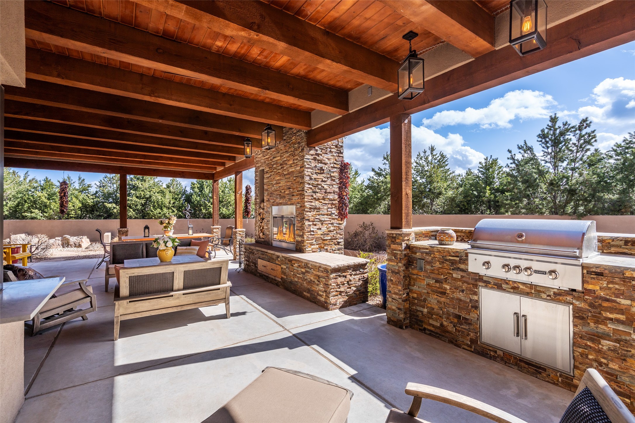  4 W. Golden Eagle - 物件實景