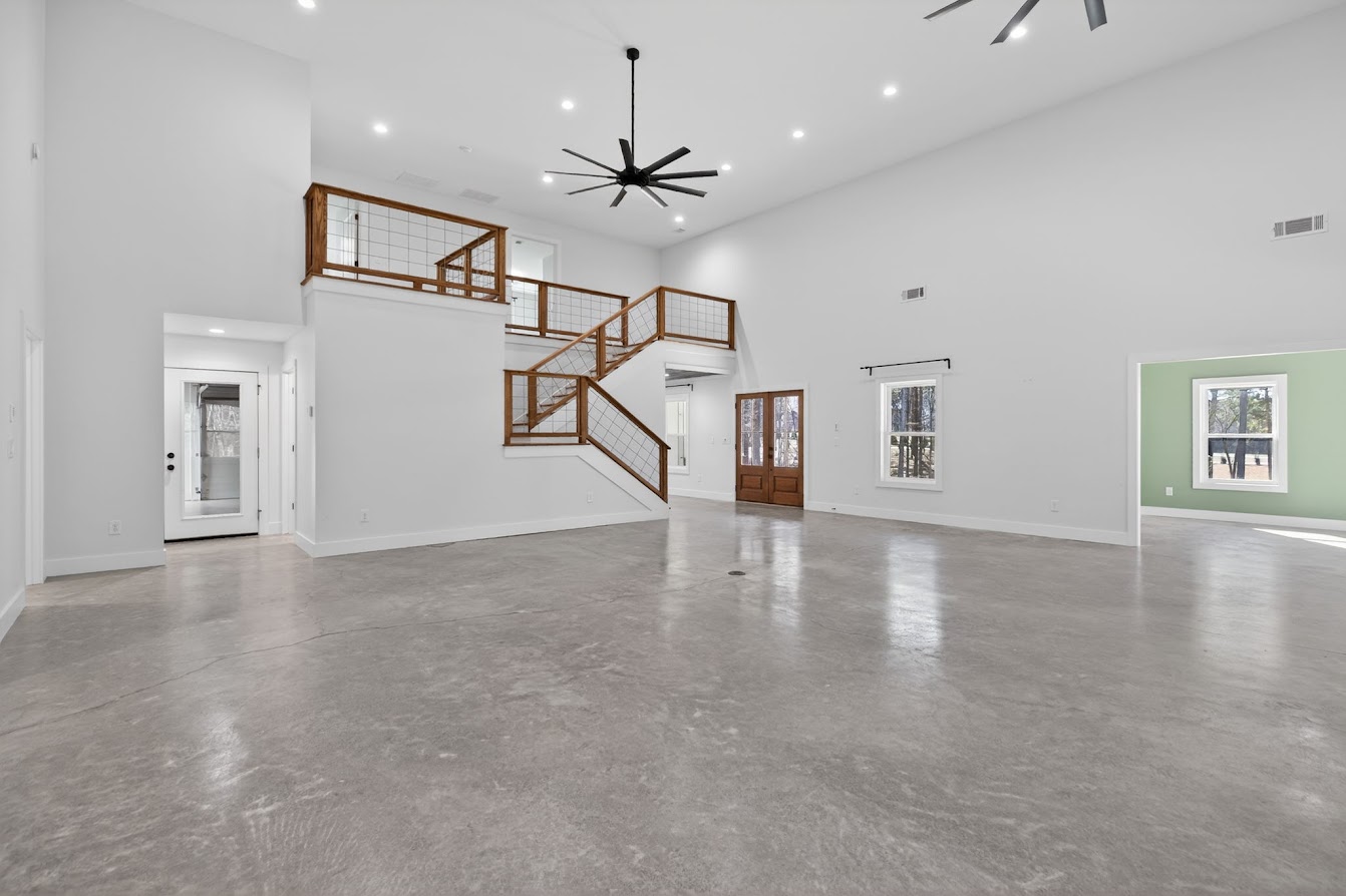 Carrollton, Georgia, 30117, United States, 4 Bedrooms Bedrooms, ,5 BathroomsBathrooms,Residential,For Sale,2015350