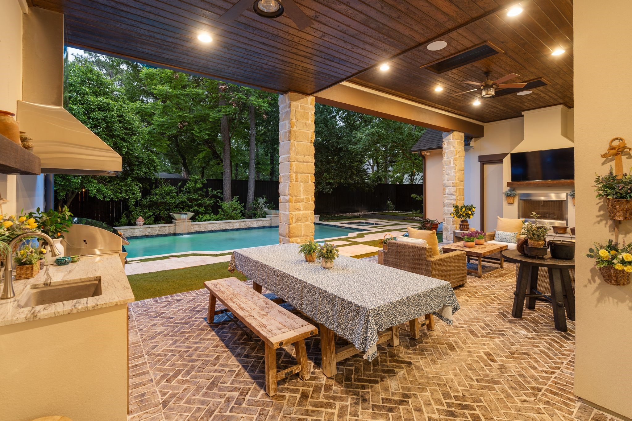  634 Knipp Road - 物件實景