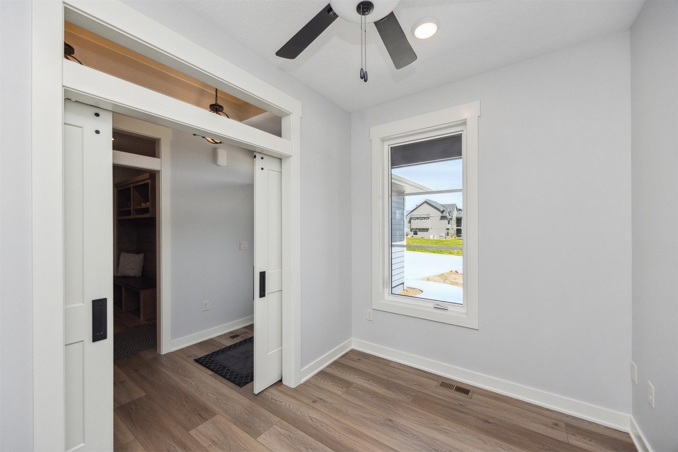 Clive, Iowa, 50325, United States, 4 Bedrooms Bedrooms, ,3 BathroomsBathrooms,Residential,For Sale,1927799