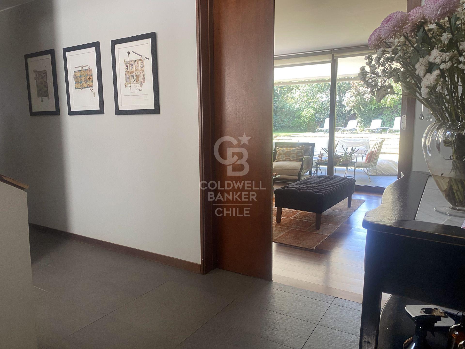 Lo Barnechea, Chile, 7 Bedrooms Bedrooms, ,5 BathroomsBathrooms,Residential,For Sale,1950846