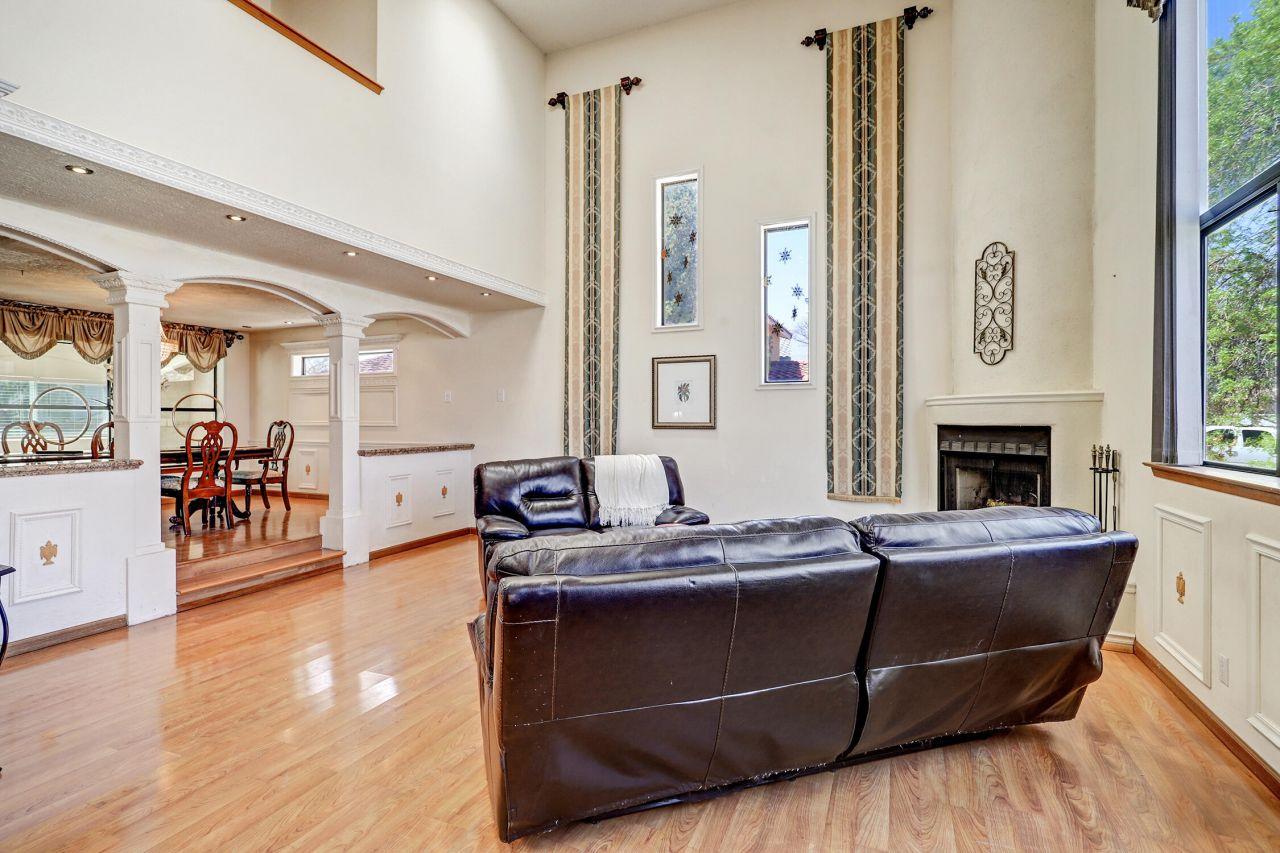 Albuquerque, New Mexico, 87122, United States, 3 Bedrooms Bedrooms, ,3 BathroomsBathrooms,Residential,For Sale,1768217
