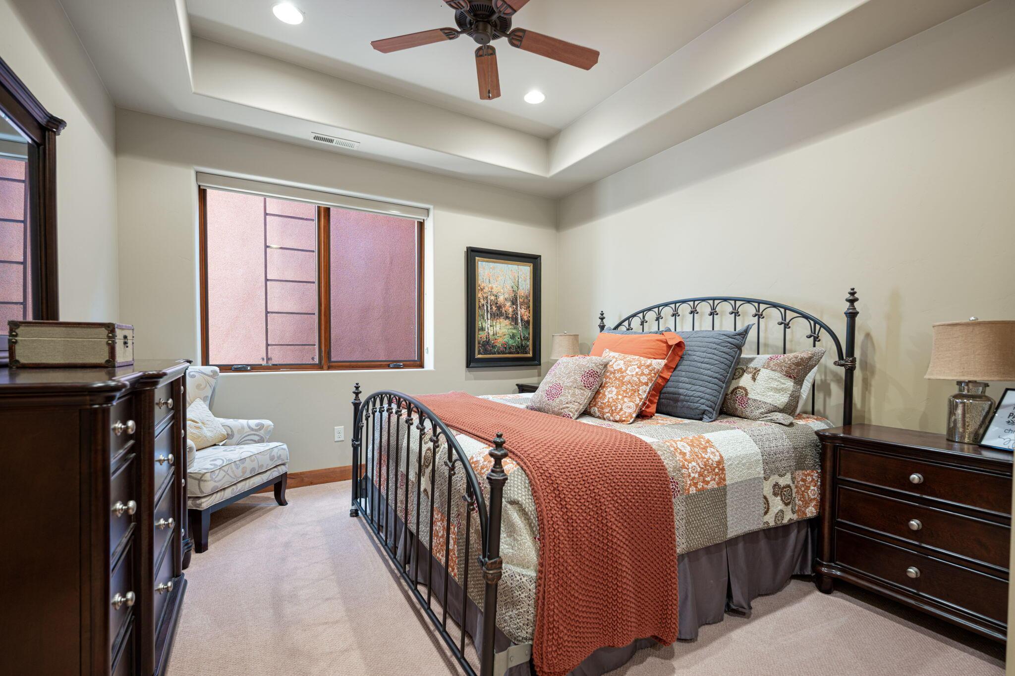 St George, Utah, 84770, United States, 6 Bedrooms Bedrooms, ,7 BathroomsBathrooms,Residential,For Sale,2049159