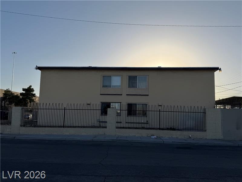 Las Vegas, Nevada, 89101, United States, 2 Bedrooms Bedrooms, ,Residential,For Sale,2040214