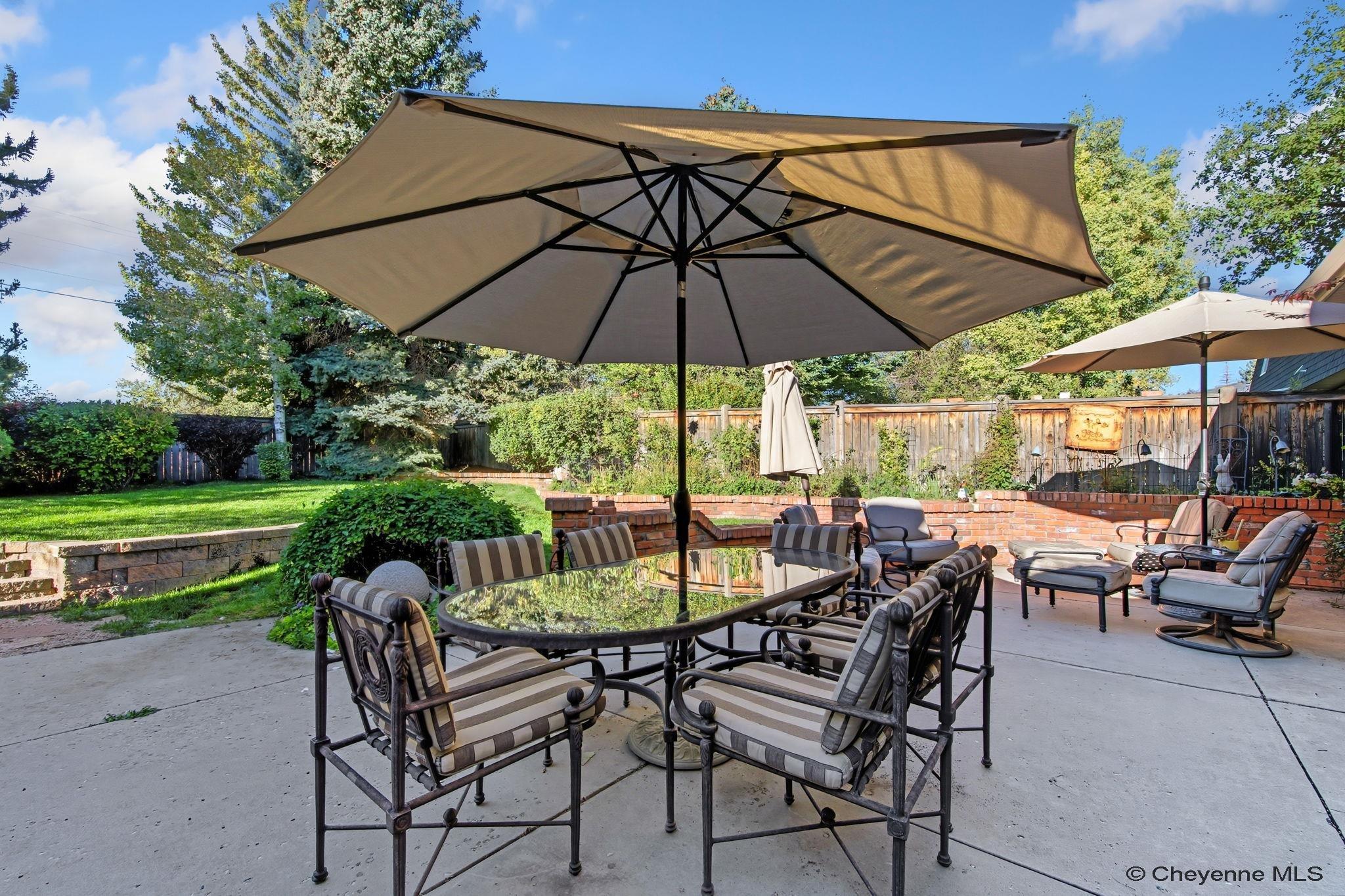 Cheyenne, Wyoming, 82001, United States, 5 Bedrooms Bedrooms, ,4 BathroomsBathrooms,Residential,For Sale,1992954