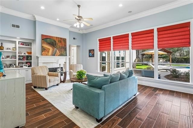 Mandeville, Louisiana, 70471, United States, 5 Bedrooms Bedrooms, ,6 BathroomsBathrooms,Residential,For Sale,2025079
