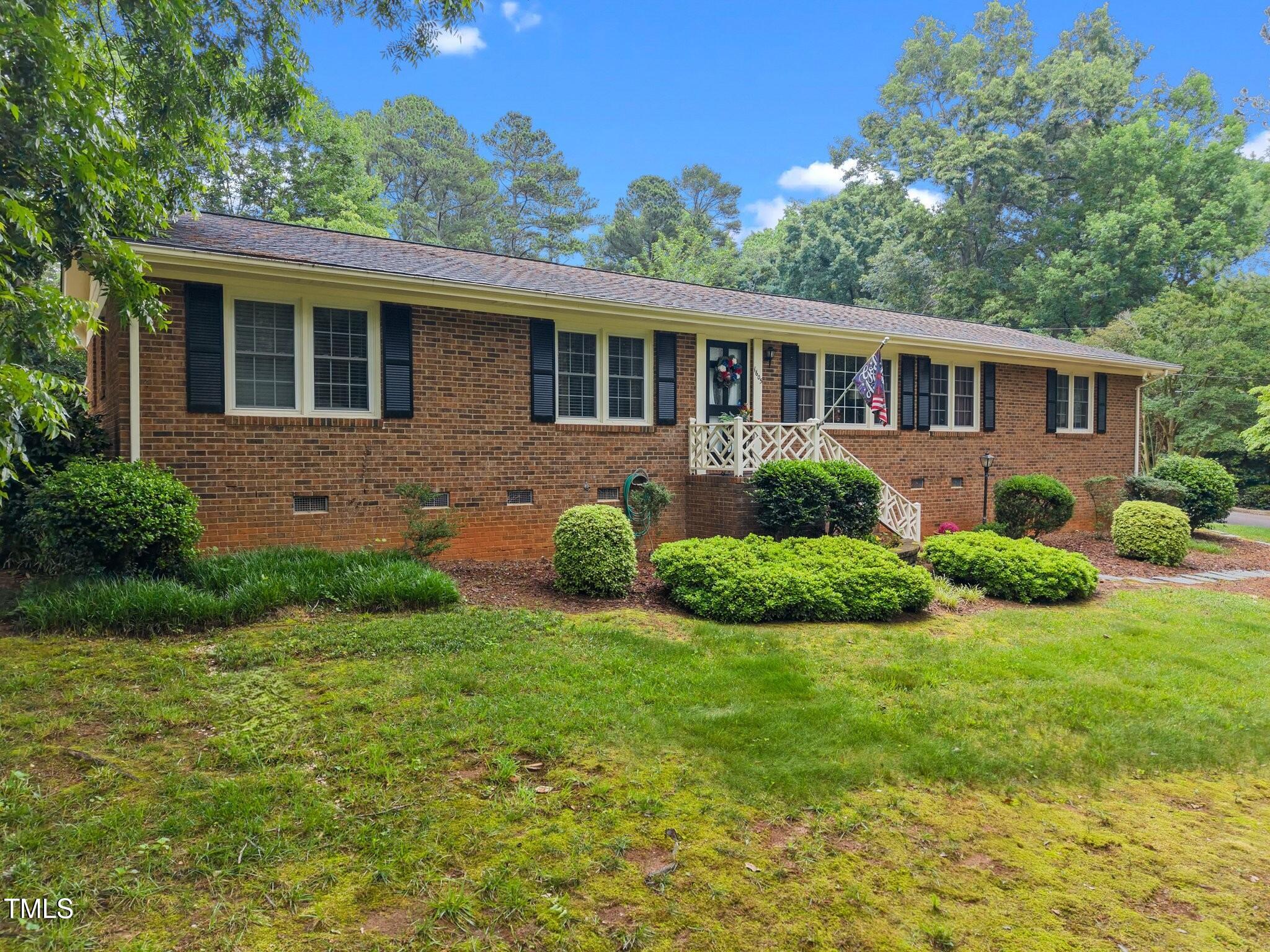 Raleigh, North Carolina, 27609, United States, 3 Bedrooms Bedrooms, ,2 BathroomsBathrooms,Residential,For Sale,1911441