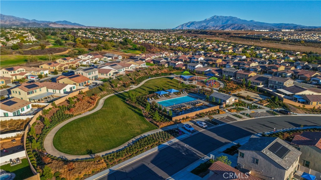 Beaumont, California, 92223, United States, 3 Bedrooms Bedrooms, ,3 BathroomsBathrooms,Residential,For Sale,1987439