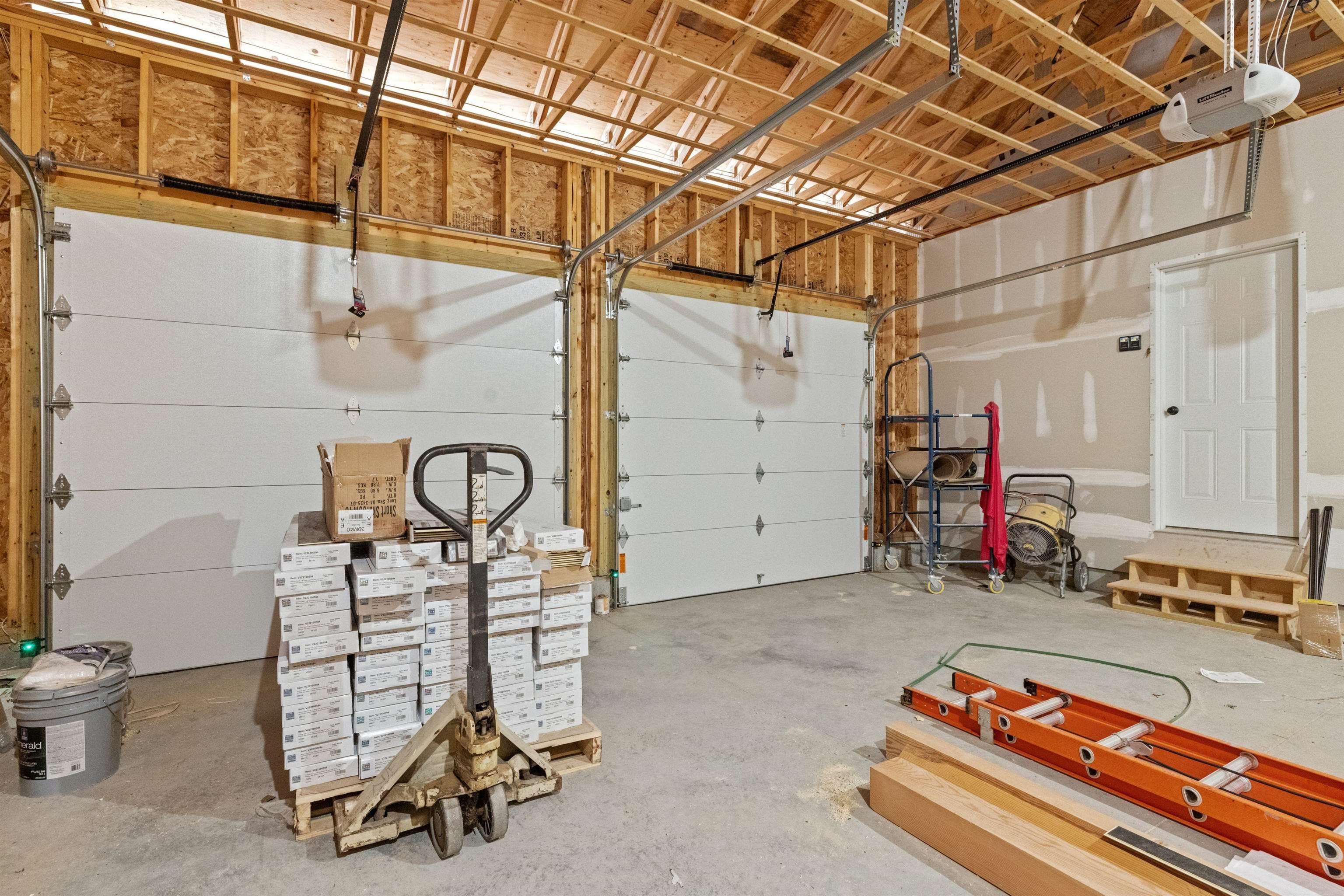 Thornton, New Hampshire, 03285, United States, 3 Bedrooms Bedrooms, ,3 BathroomsBathrooms,Residential,For Sale,1974292