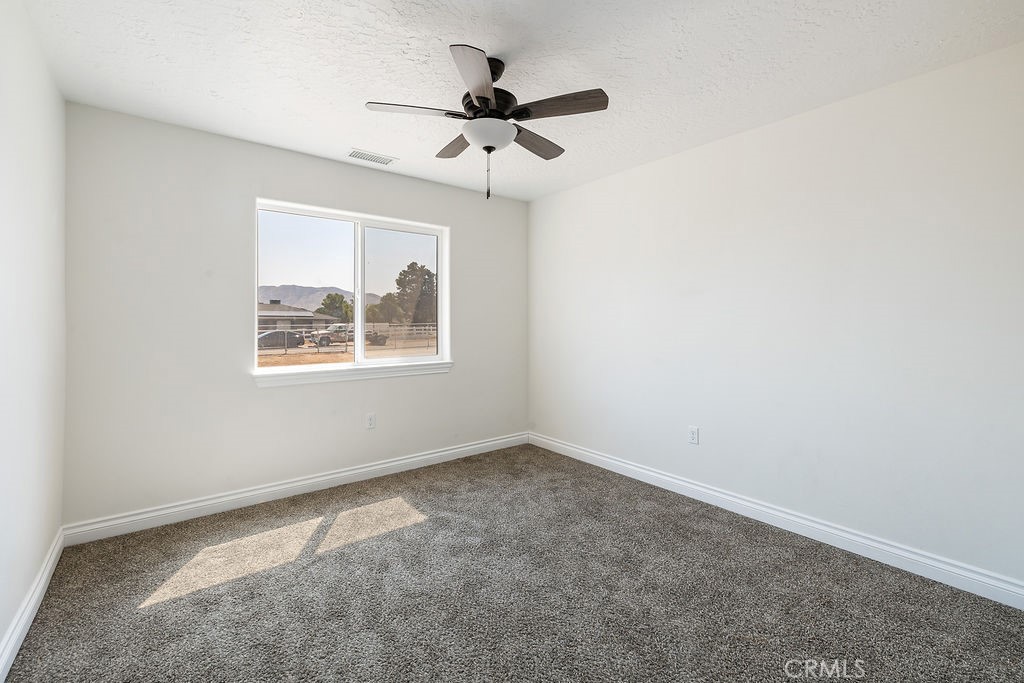 Hesperia, California, 92345, United States, 4 Bedrooms Bedrooms, ,3 BathroomsBathrooms,Residential,For Sale,1937064