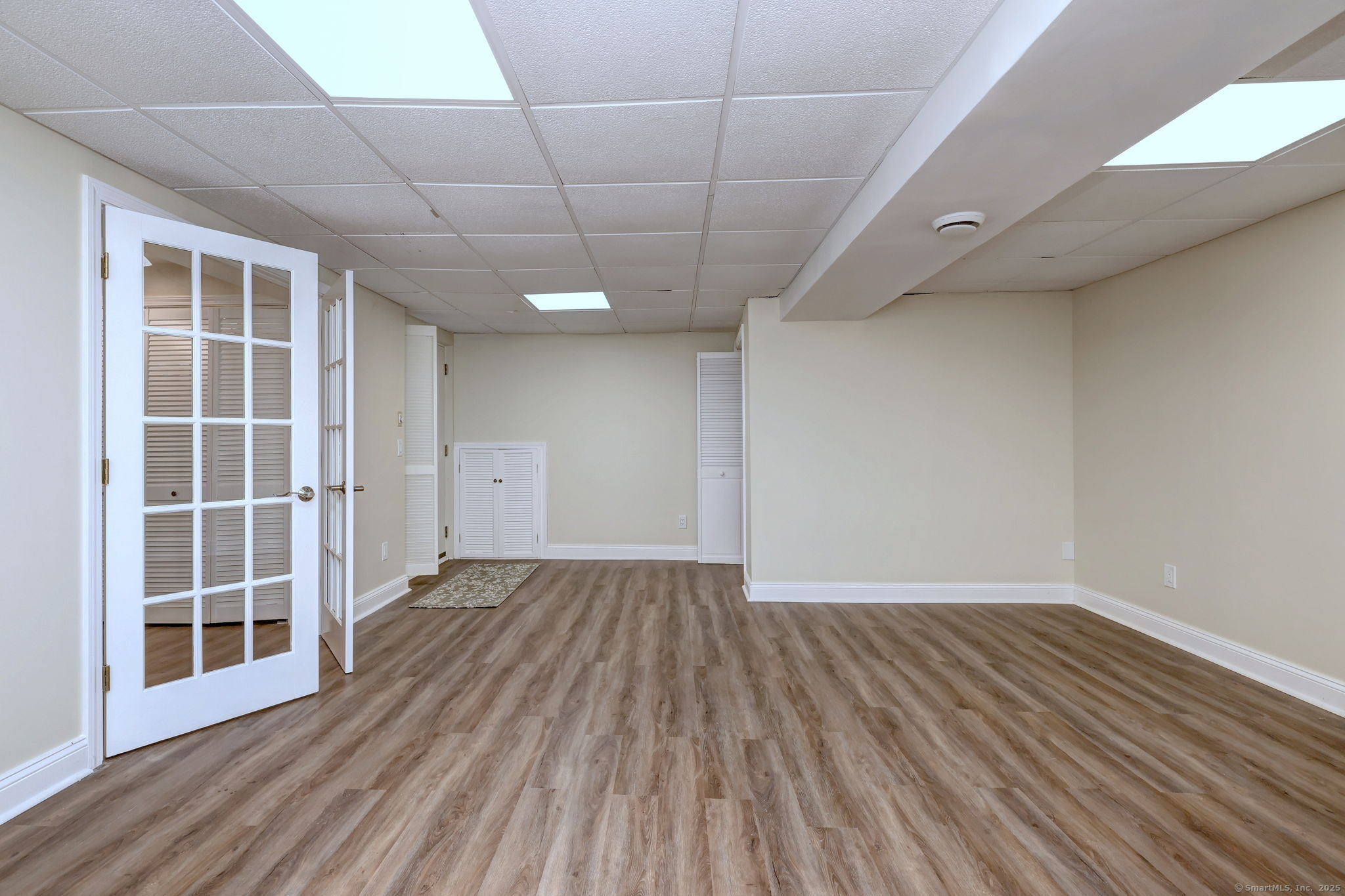 Stratford, Connecticut, 06614, United States, 1 Bedroom Bedrooms, ,3 BathroomsBathrooms,Residential,For Sale,1925931