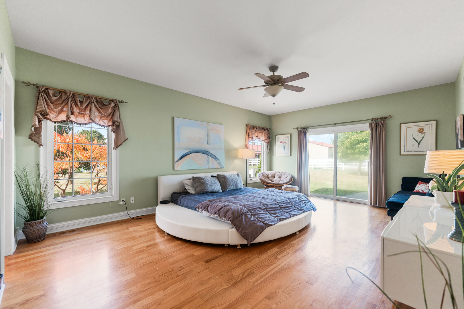 Sheridan, Illinois, 60551, United States, 3 Bedrooms Bedrooms, ,2 BathroomsBathrooms,Residential,For Sale,1994761