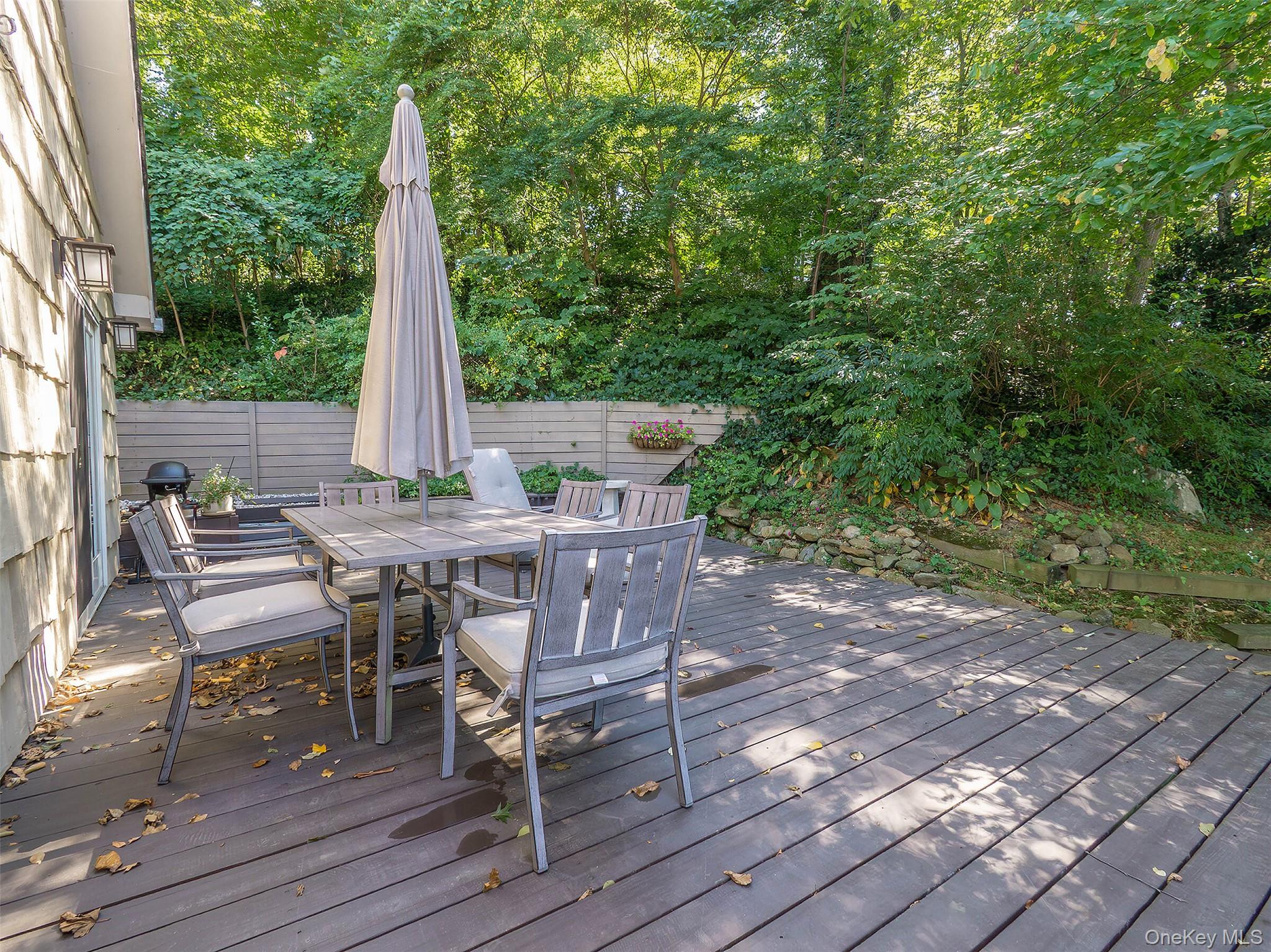  8 Laurel Way, Sea Cliff, NY, 11579 - 物件實景