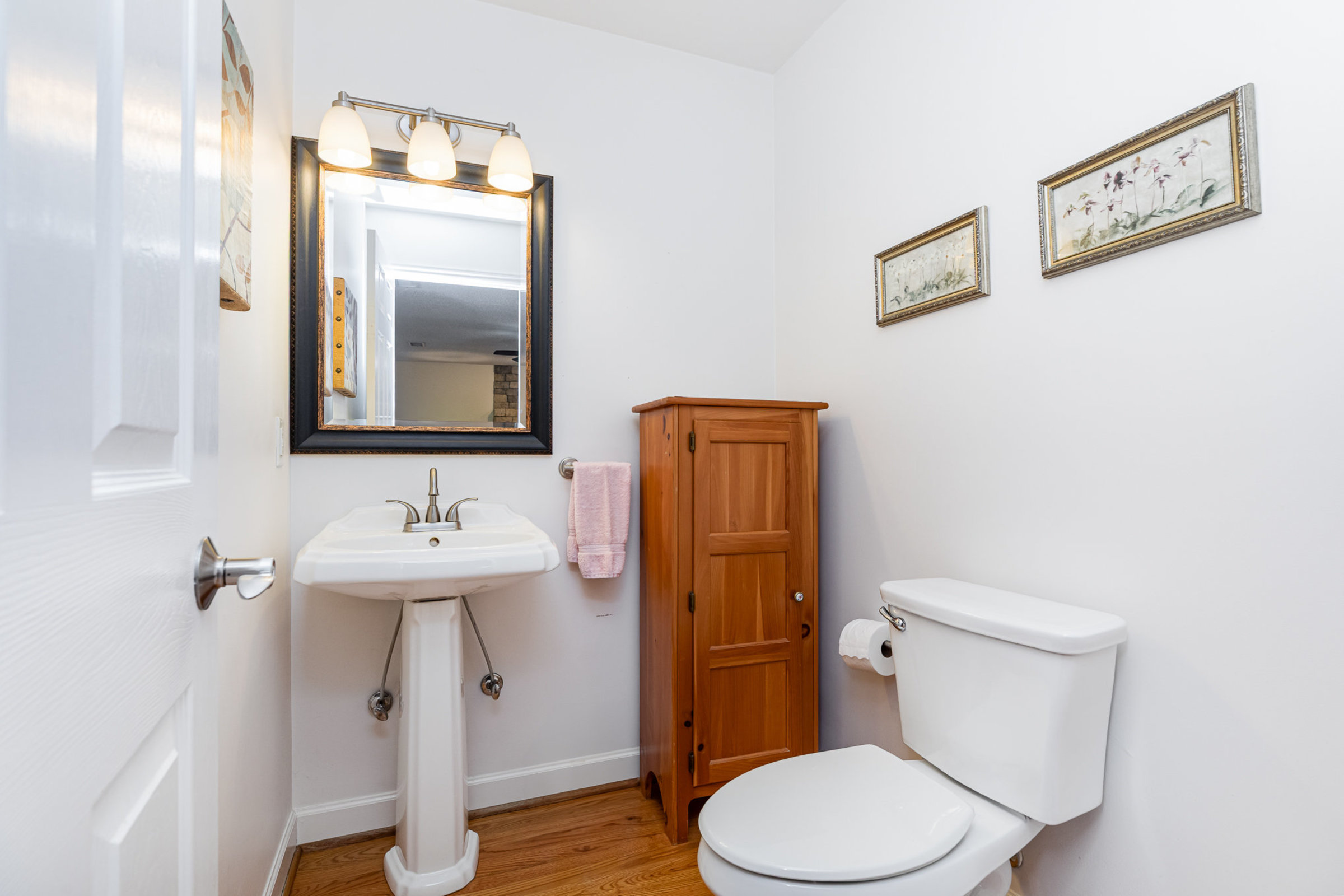 Troutman, North Carolina, 28166, United States, 2 Bedrooms Bedrooms, ,4 BathroomsBathrooms,Residential,For Sale,1900736