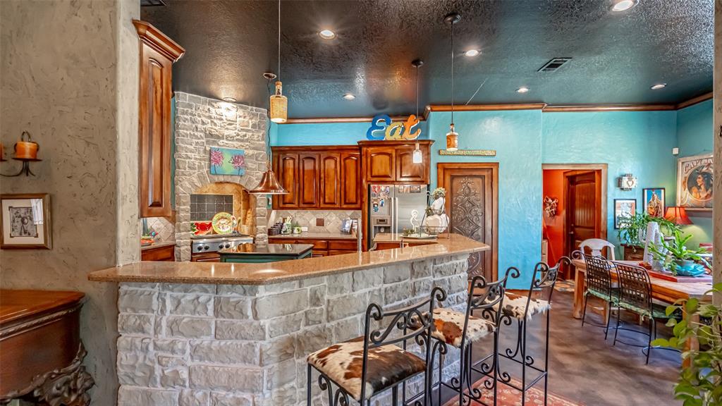 Lipan, Texas, 76462, United States, 4 Bedrooms Bedrooms, ,4 BathroomsBathrooms,Residential,For Sale,1916142