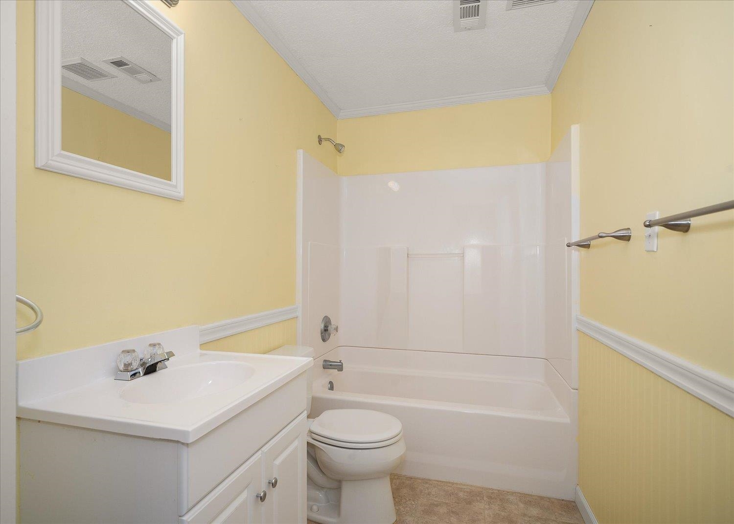 Spokane, Washington, 99212, United States, 6 Bedrooms Bedrooms, ,3 BathroomsBathrooms,Residential,For Sale,2000557