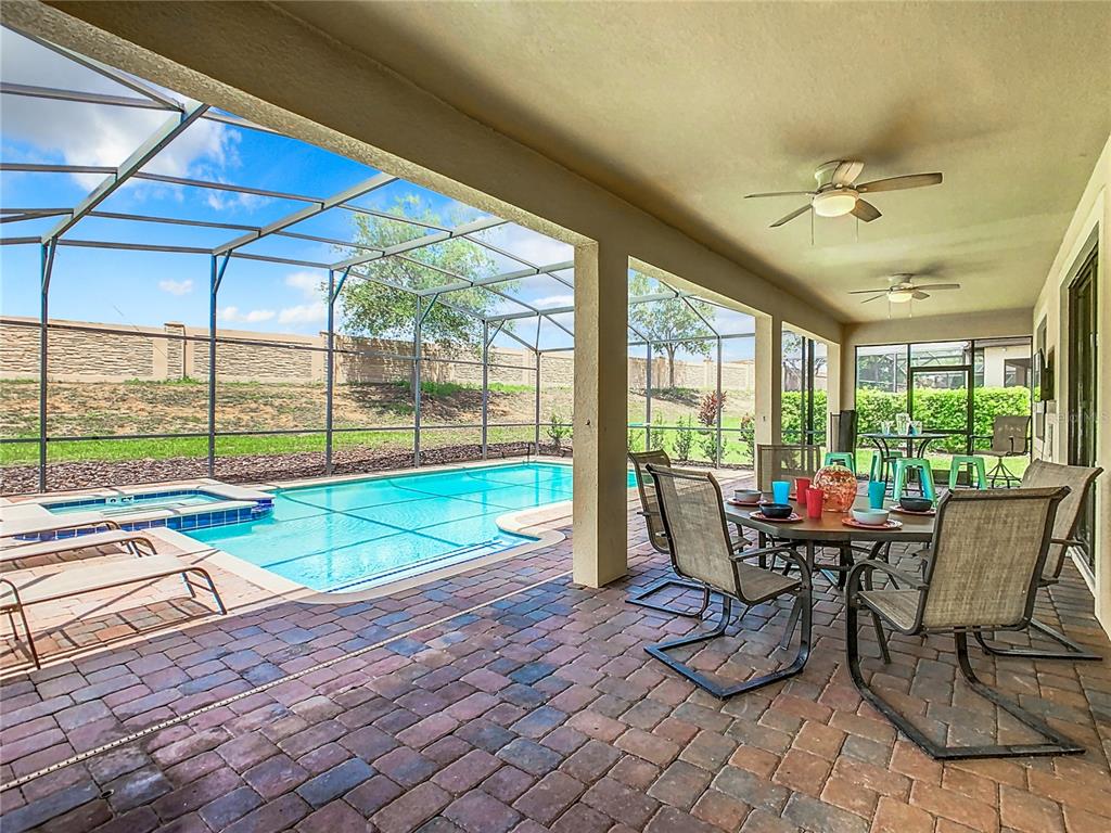 Davenport, Florida, 33896, United States, 8 Bedrooms Bedrooms, ,5 BathroomsBathrooms,Residential,For Sale,1827477