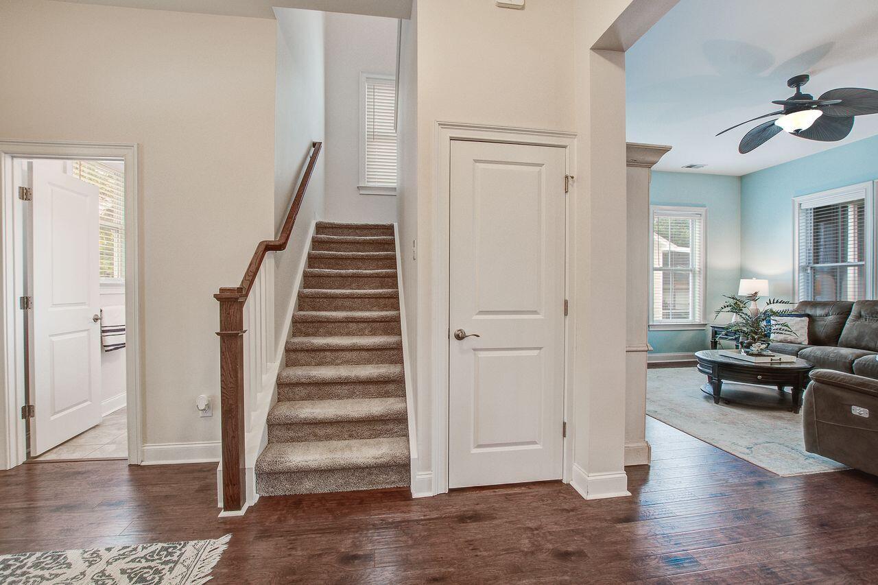 Mount Pleasant, South Carolina, 29466, United States, 4 Bedrooms Bedrooms, ,3 BathroomsBathrooms,Residential,For Sale,1966784