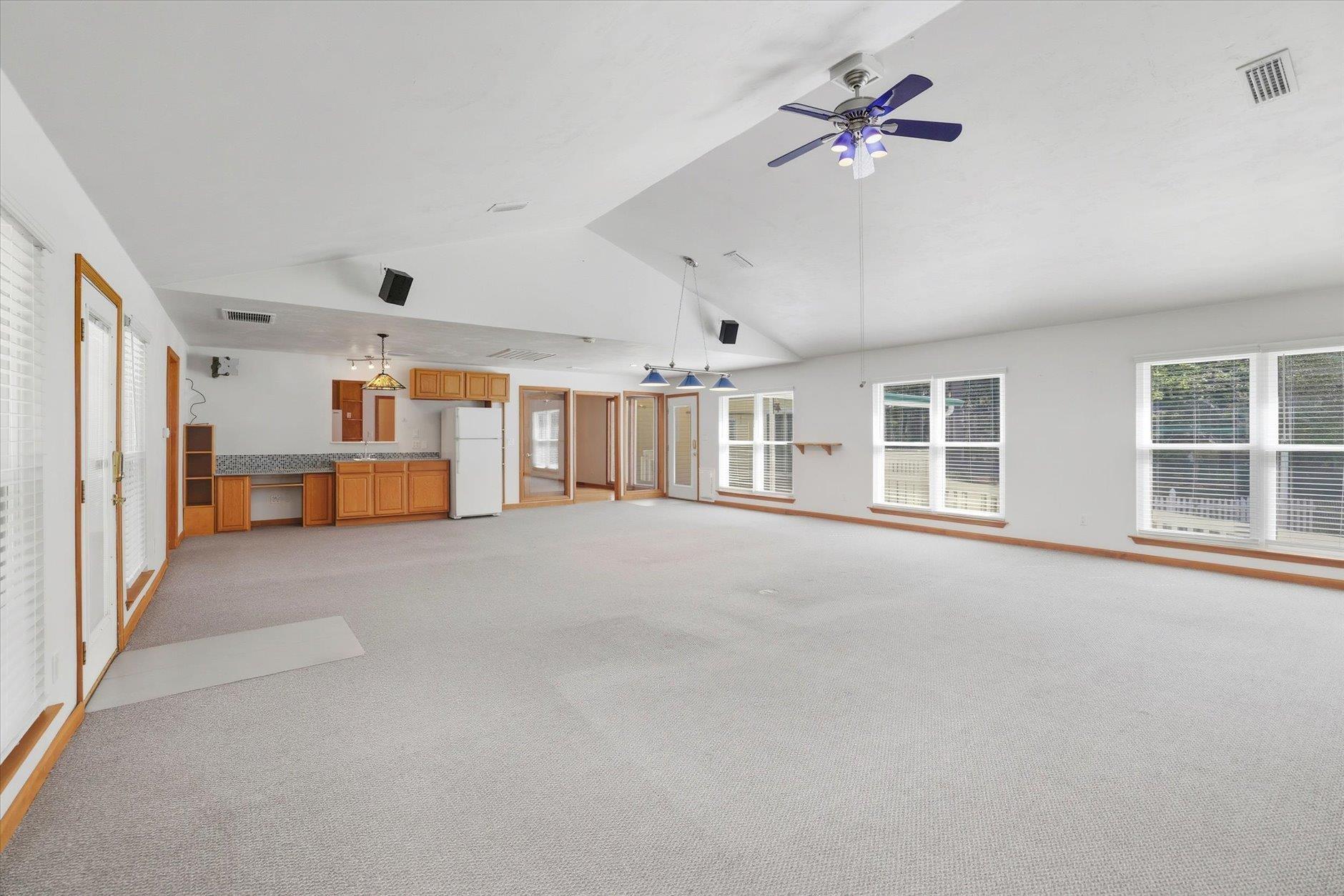 Tallahassee, Florida, 32303, United States, 4 Bedrooms Bedrooms, ,3 BathroomsBathrooms,Residential,For Sale,1964898