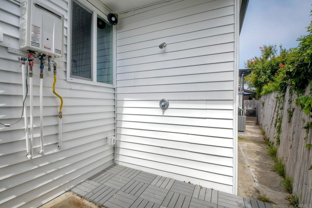 Encinitas, California, 92024, United States, 2 Bedrooms Bedrooms, ,1 BathroomBathrooms,Residential,For Sale,1951594