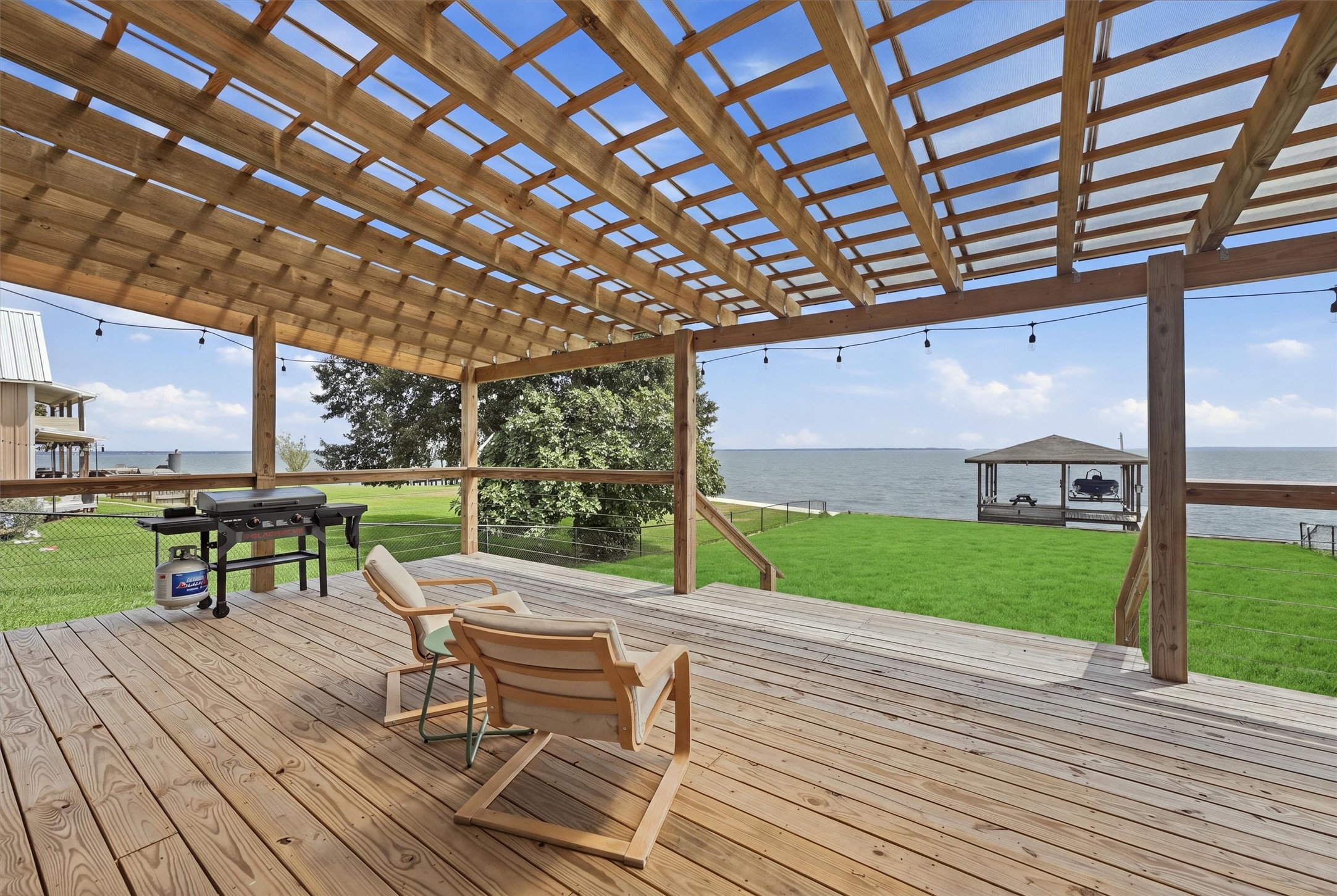  281 Fishermans Bend Drive - 物件實景
