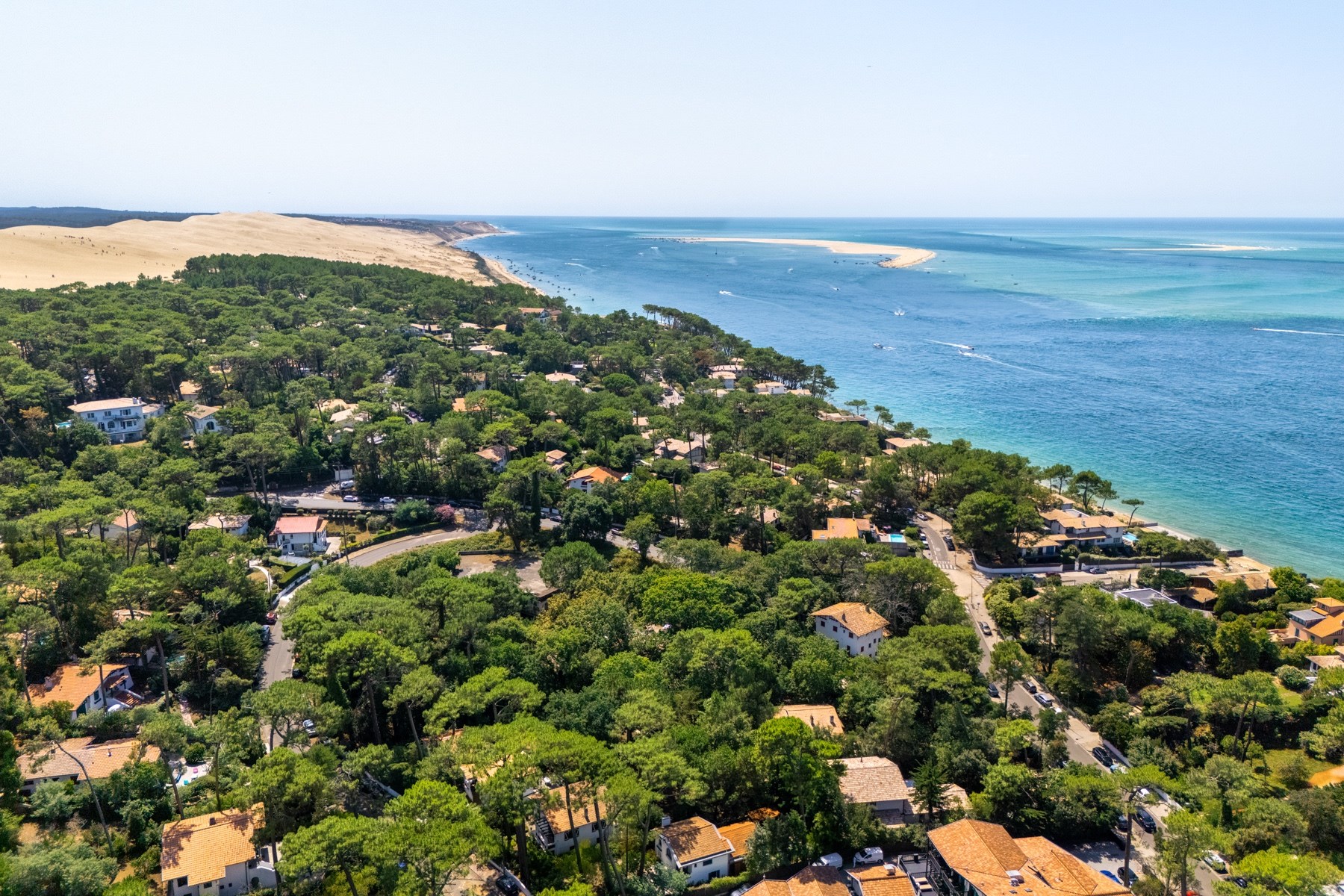  Exclusive – Authentic Renovated Gaume Villa Just 290 Metres from the Beach - 物件實景