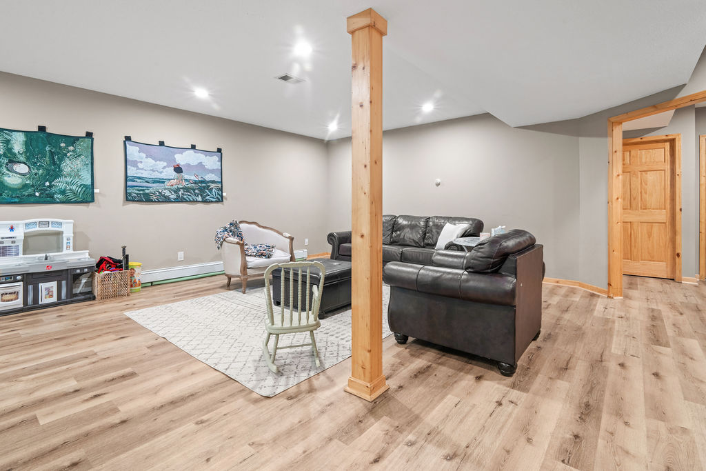 Marengo, Ohio, 43334, United States, 5 Bedrooms Bedrooms, ,3 BathroomsBathrooms,Residential,For Sale,2048859