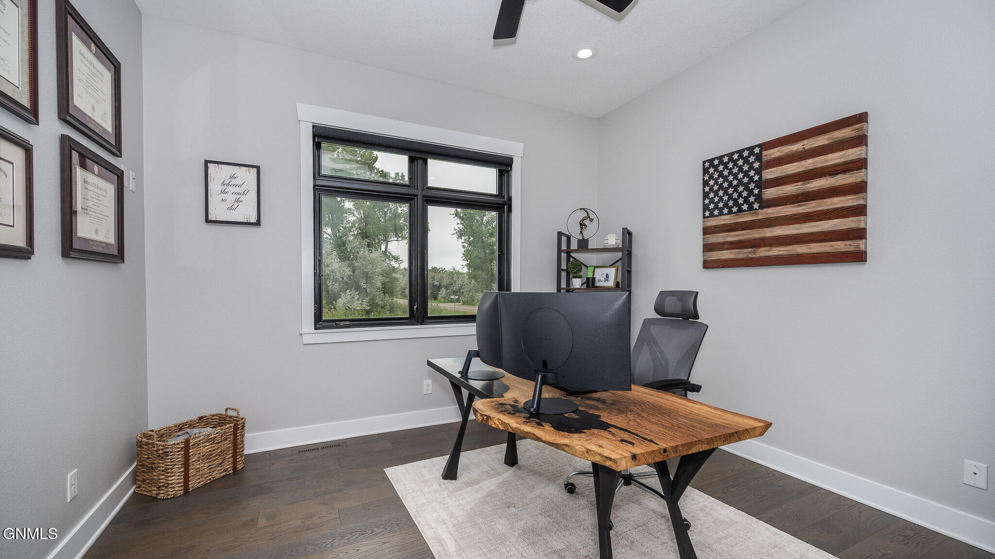 Bismarck, North Dakota, 58504, United States, 6 Bedrooms Bedrooms, ,4 BathroomsBathrooms,Residential,For Sale,1982102