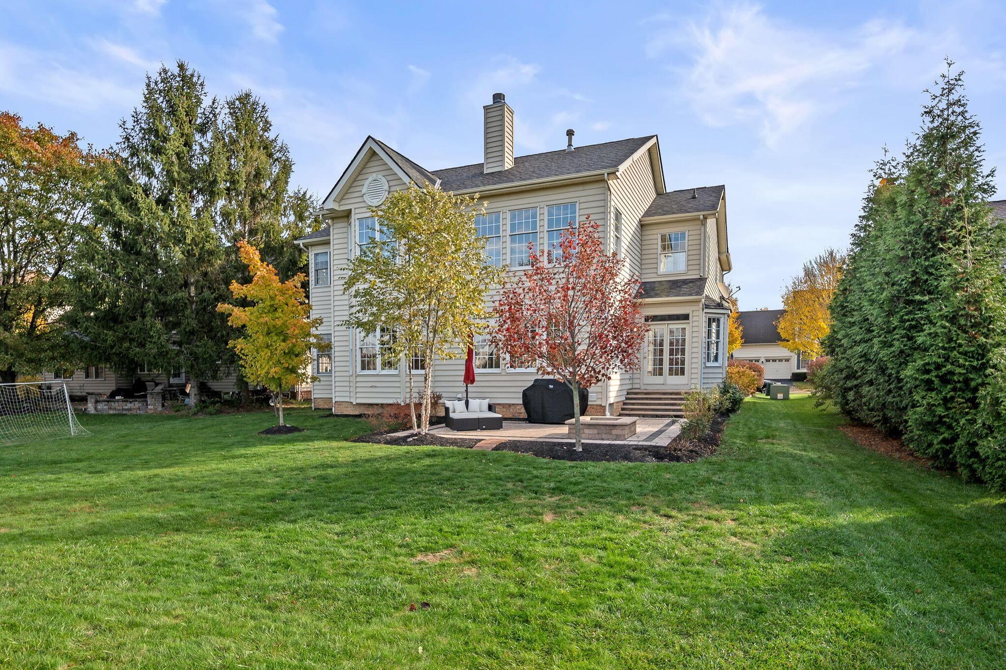 New Albany, Ohio, 43054, United States, 4 Bedrooms Bedrooms, ,3 BathroomsBathrooms,Residential,For Sale,1988234