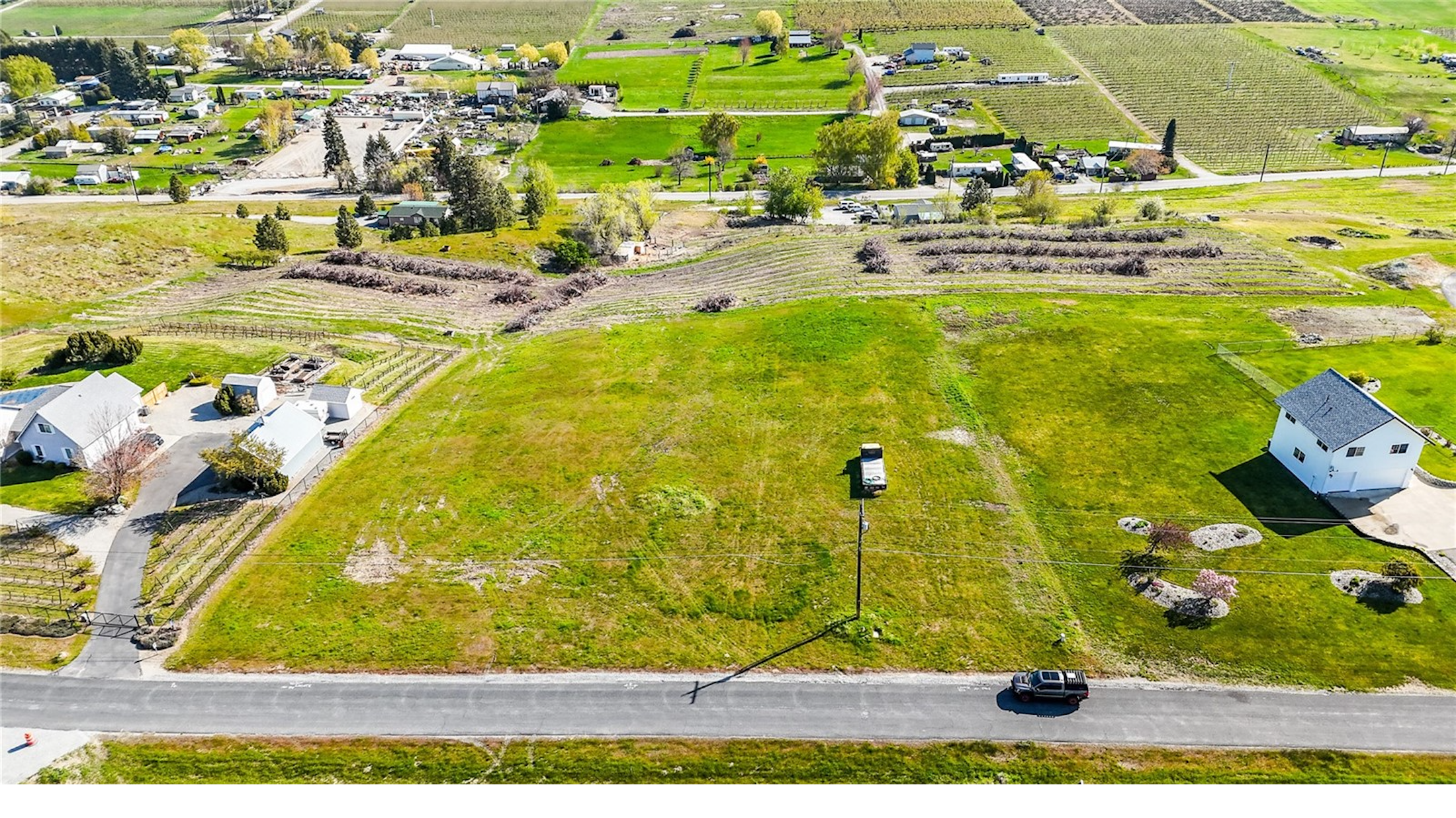 Rare Opportunity Overlooking Lake Chelan - 物件實景