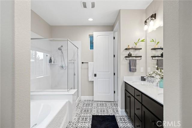 Chic, California, 95973, United States, 4 Bedrooms Bedrooms, ,3 BathroomsBathrooms,Residential,For Sale,2029644