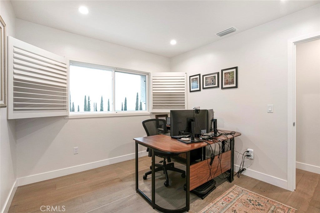 Granada Hills, California, 91344, United States, 4 Bedrooms Bedrooms, ,3 BathroomsBathrooms,Residential,For Sale,1993417