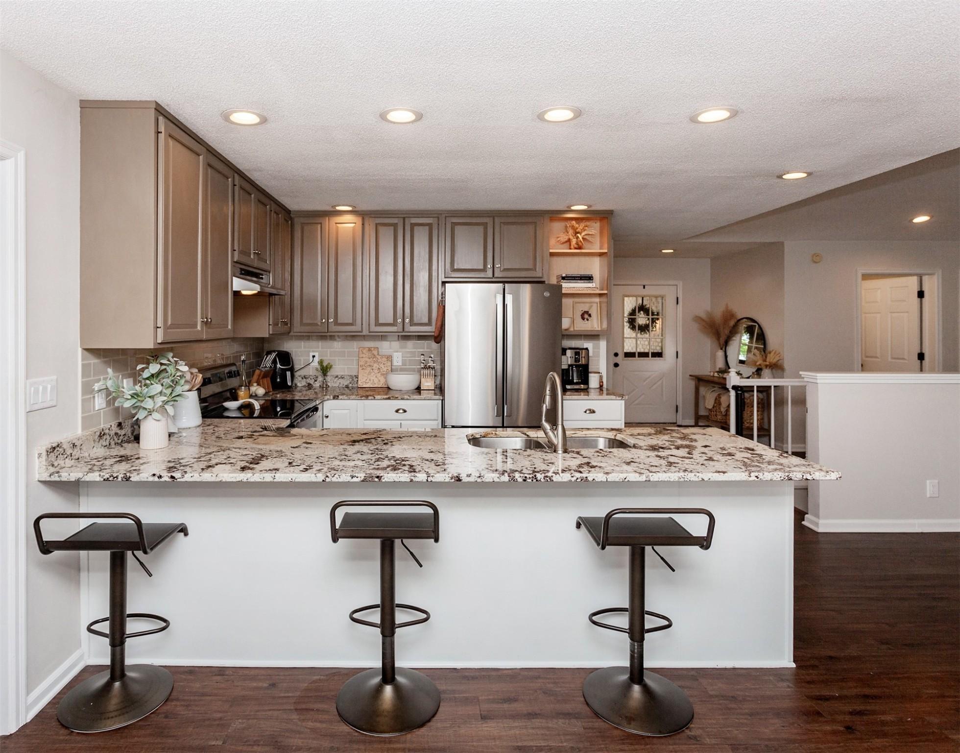 Kelley, Iowa, 50134, United States, 4 Bedrooms Bedrooms, ,2 BathroomsBathrooms,Residential,For Sale,1937141