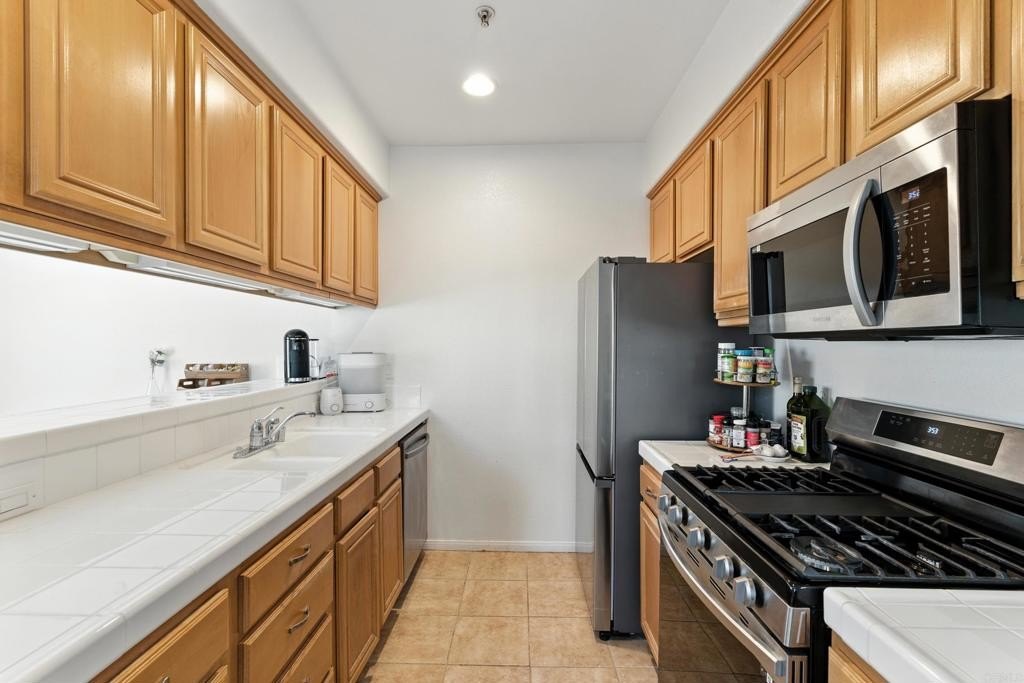 San Diego, California, 92128, United States, 3 Bedrooms Bedrooms, ,3 BathroomsBathrooms,Residential,For Sale,1907437