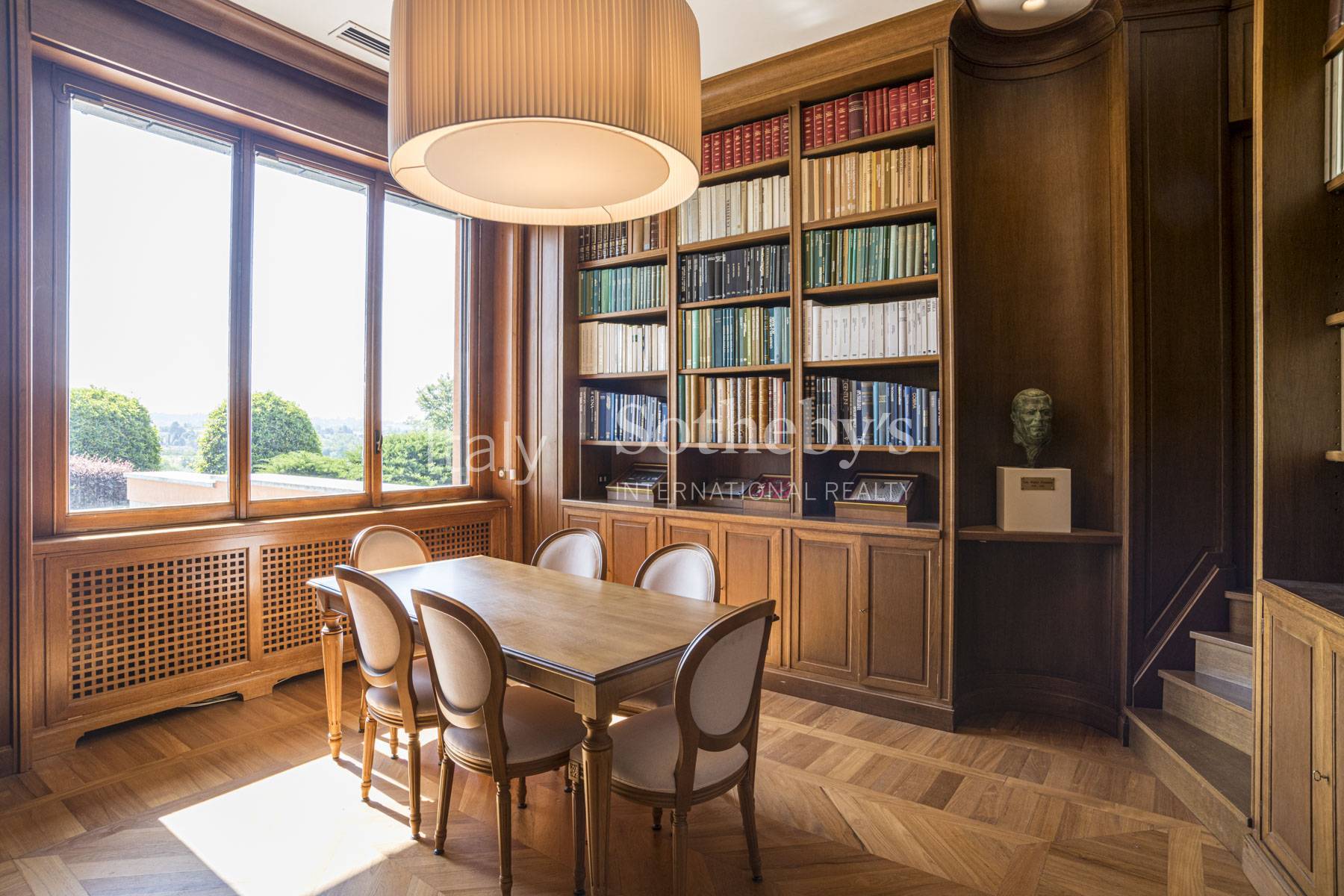  Distinguished villa with private art park and olive grove - 物件實景